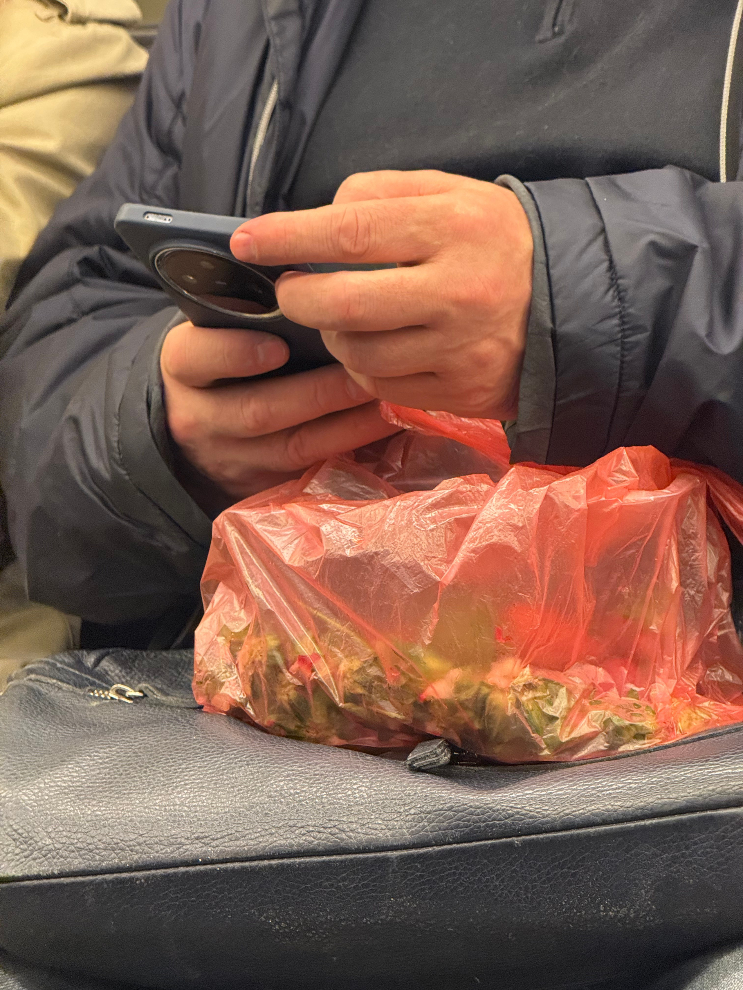 #руки_незнакомцев. Главная