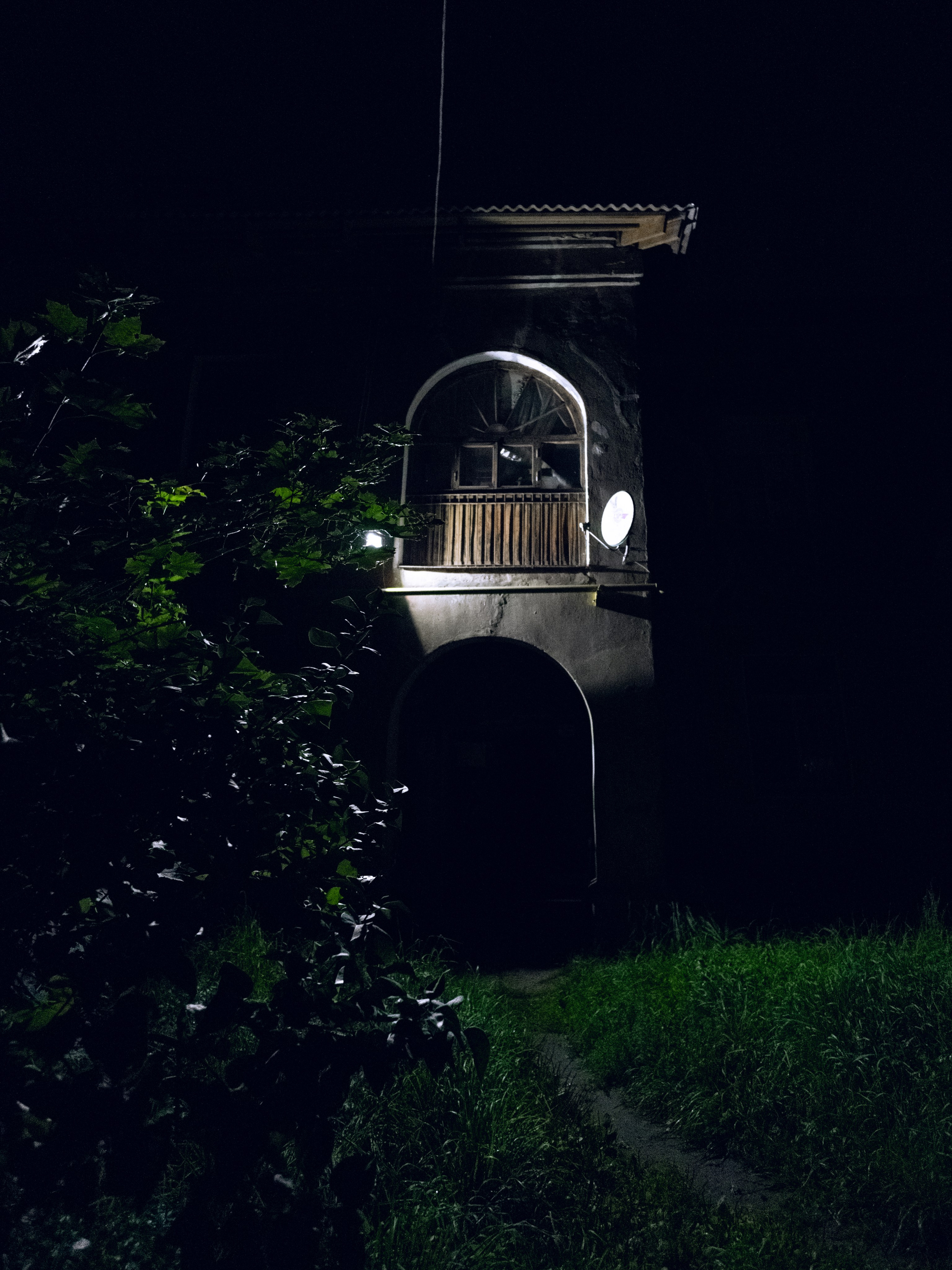 Artist book and performance: I will be where eterniry is. Akyuna Soberk