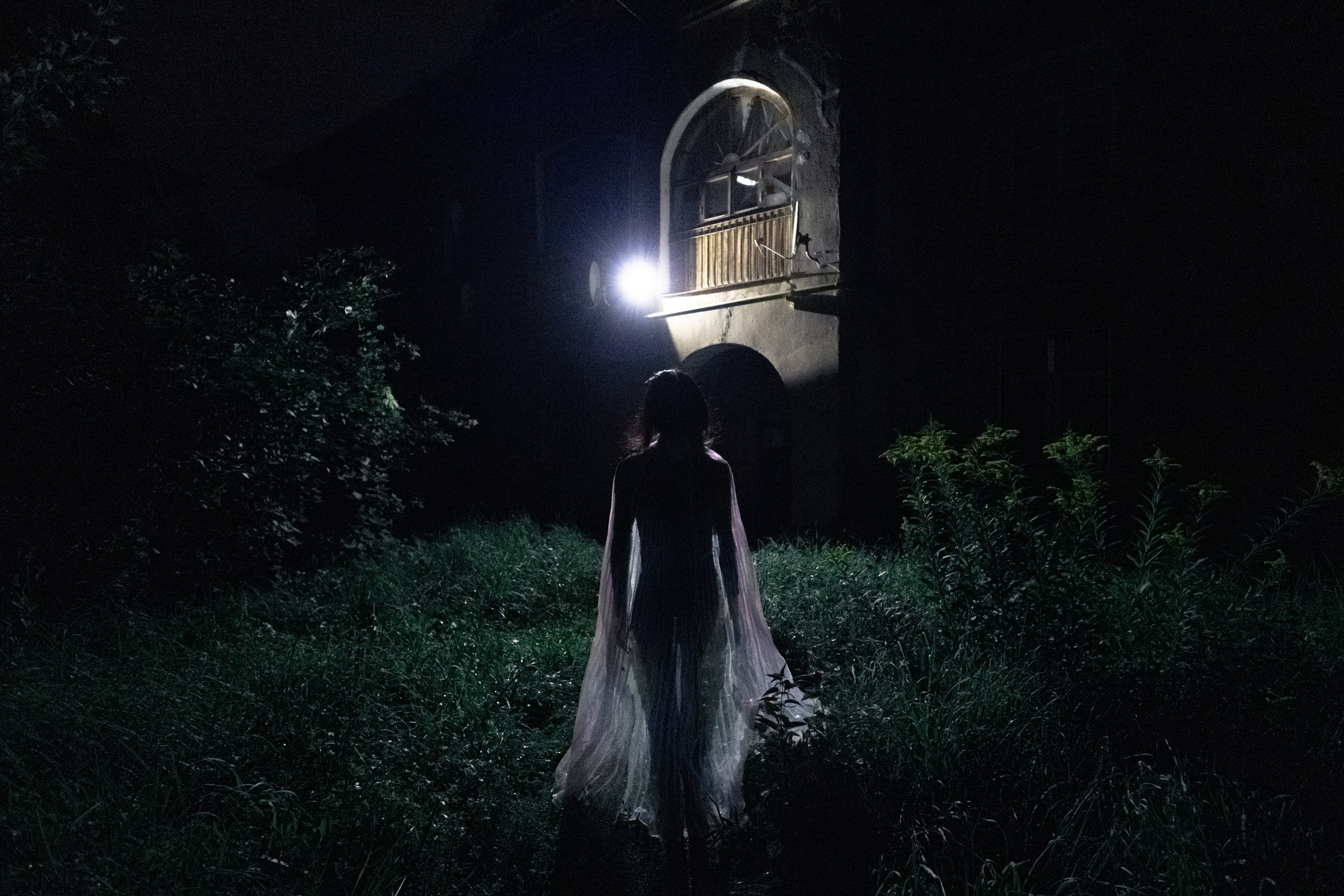 Artist book and performance: I will be where eterniry is. Akyuna Soberk