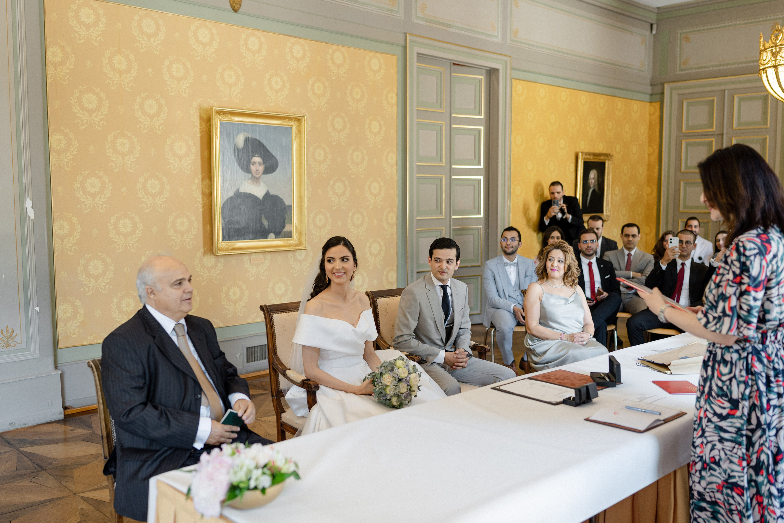 Civil wedding ceremony at the Eynard Palace. Professional Wedding Photographer Geneva & Romande Switzerland | Tanya Creator