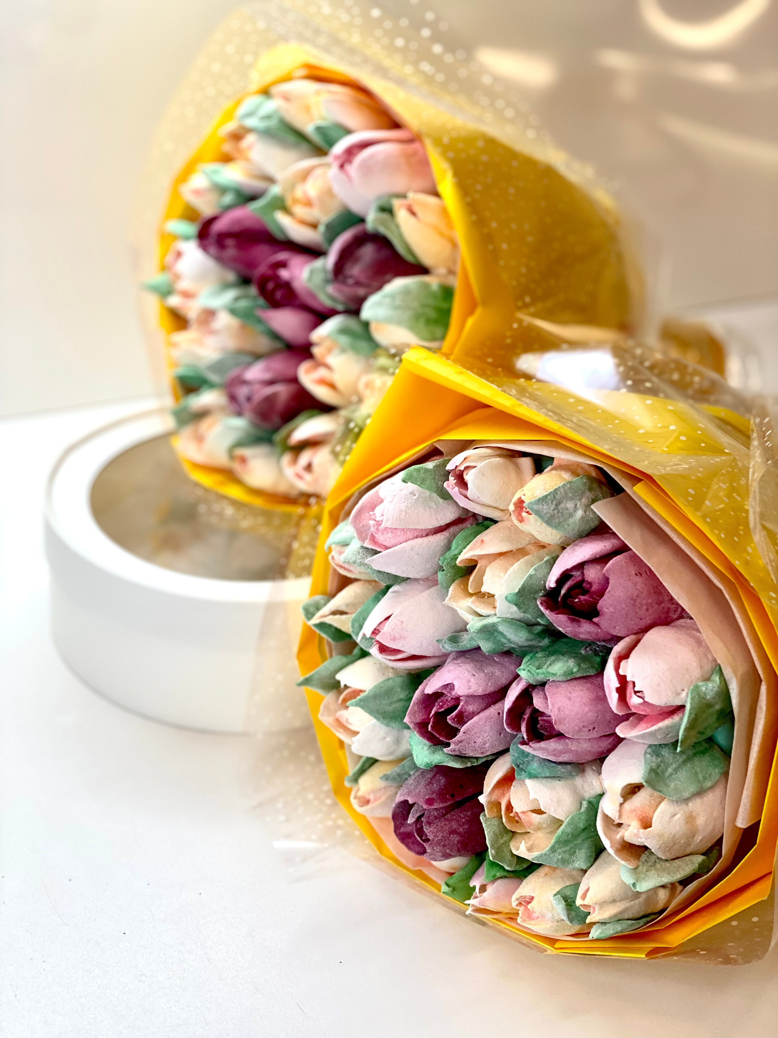 Букеты. Katyasugarsugar капкейки, зефир, торты Москва