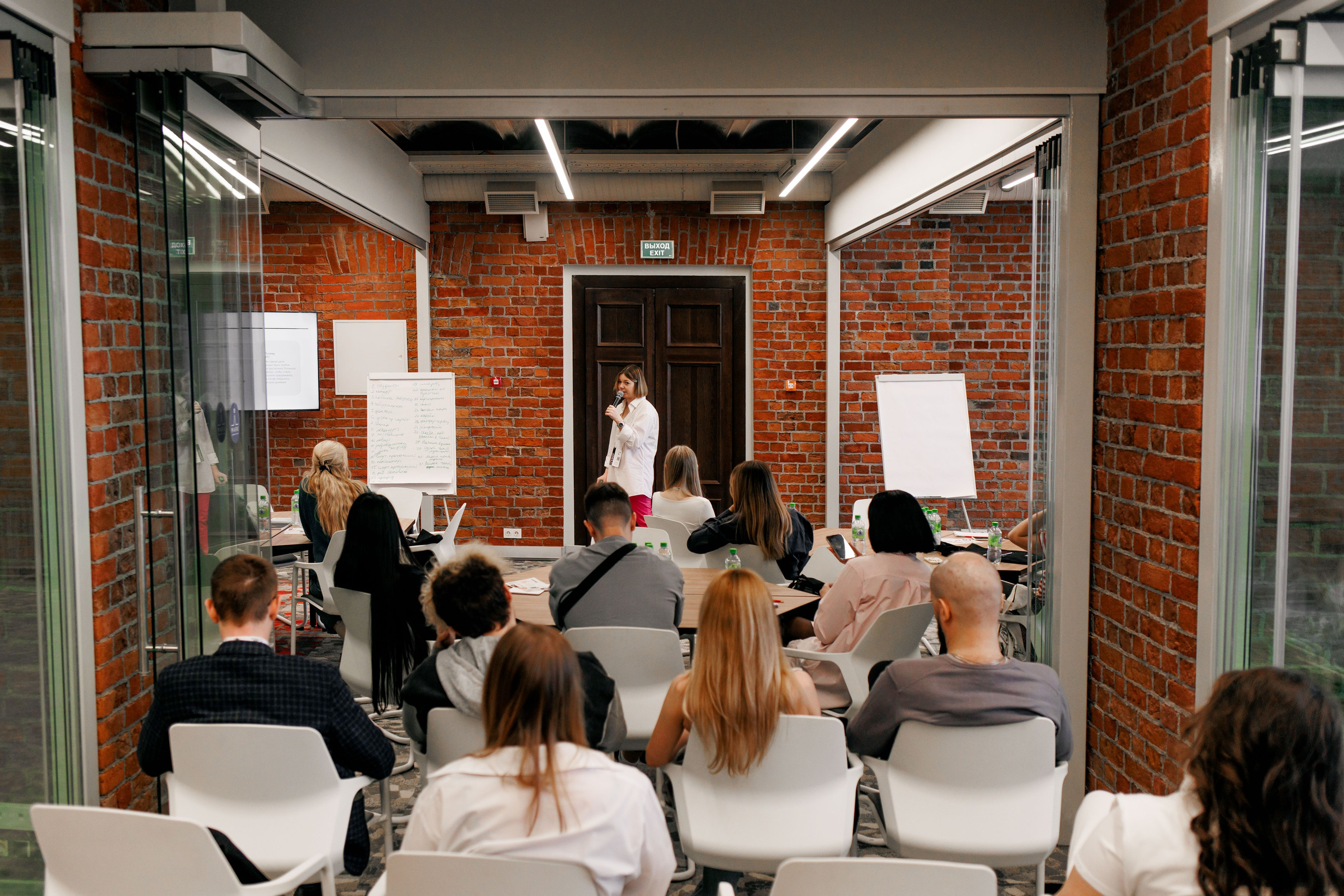 Фоторепортаж конференций, презентаций и совещаний. Свадебный и семейный фотограф в Нижнем Новгороде и Москве