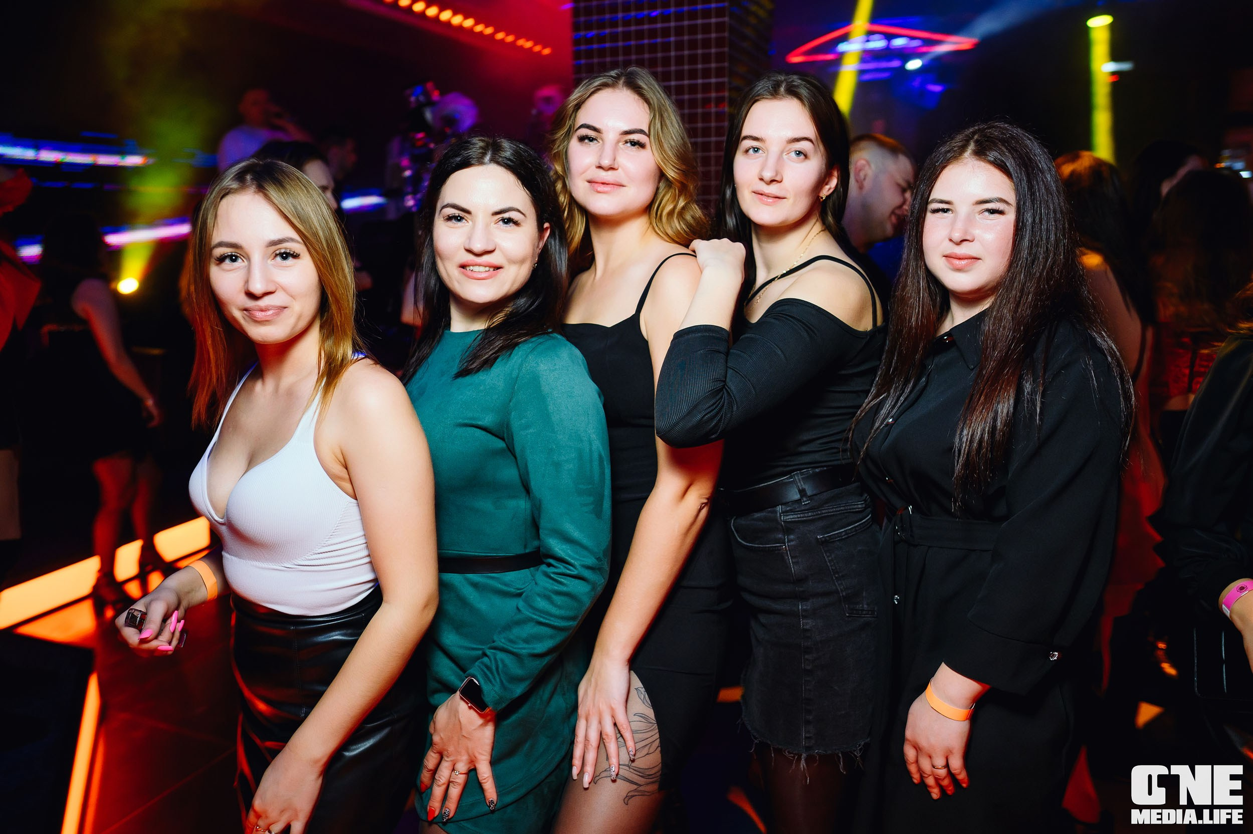 Фотоотчет с 8 марта в Планете. One Media Life: фоторепортажи, фотоотчеты с мероприятий и заведений