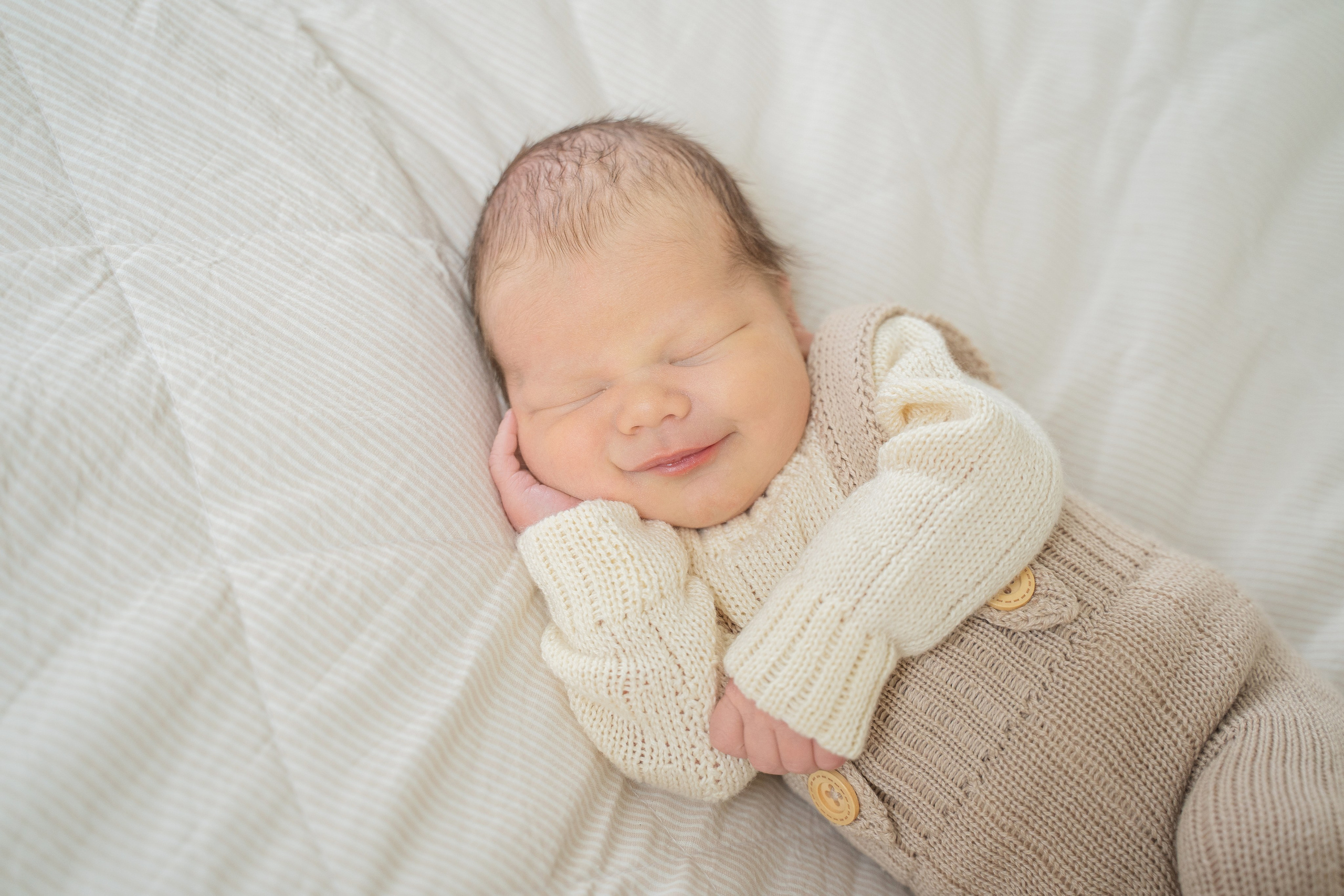 Фотосессия новорожденного в Москве. Фотограф новорожденных выезд на дом