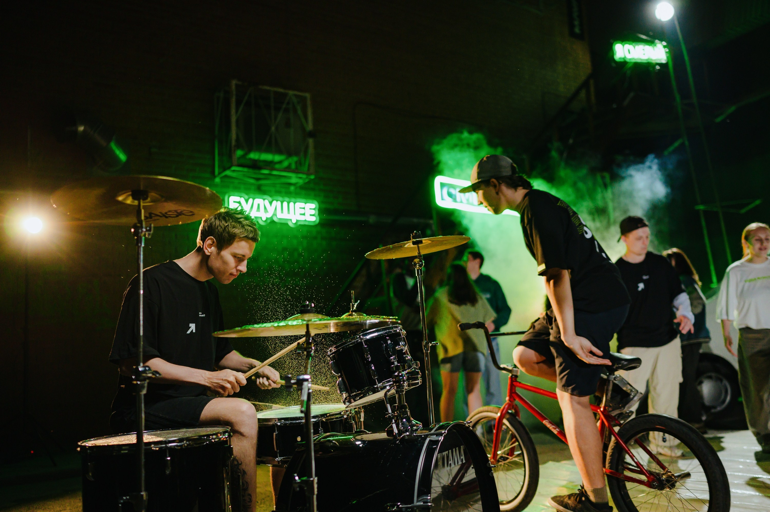 Репортажный фотограф Дмитрий Ишутинов