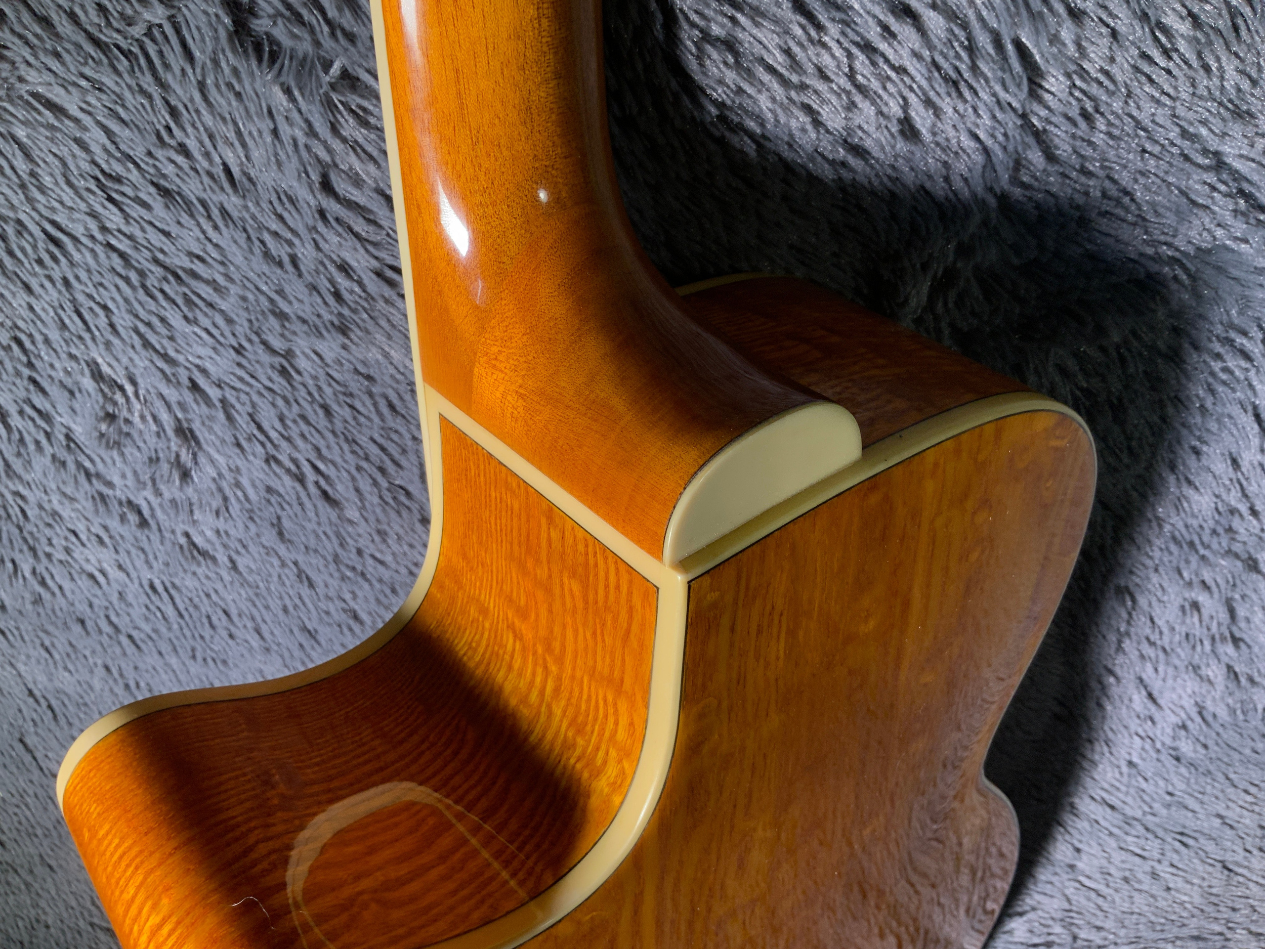 Zenn ZB22CE Hand Crafted Acoustic Bass by Classic Pro