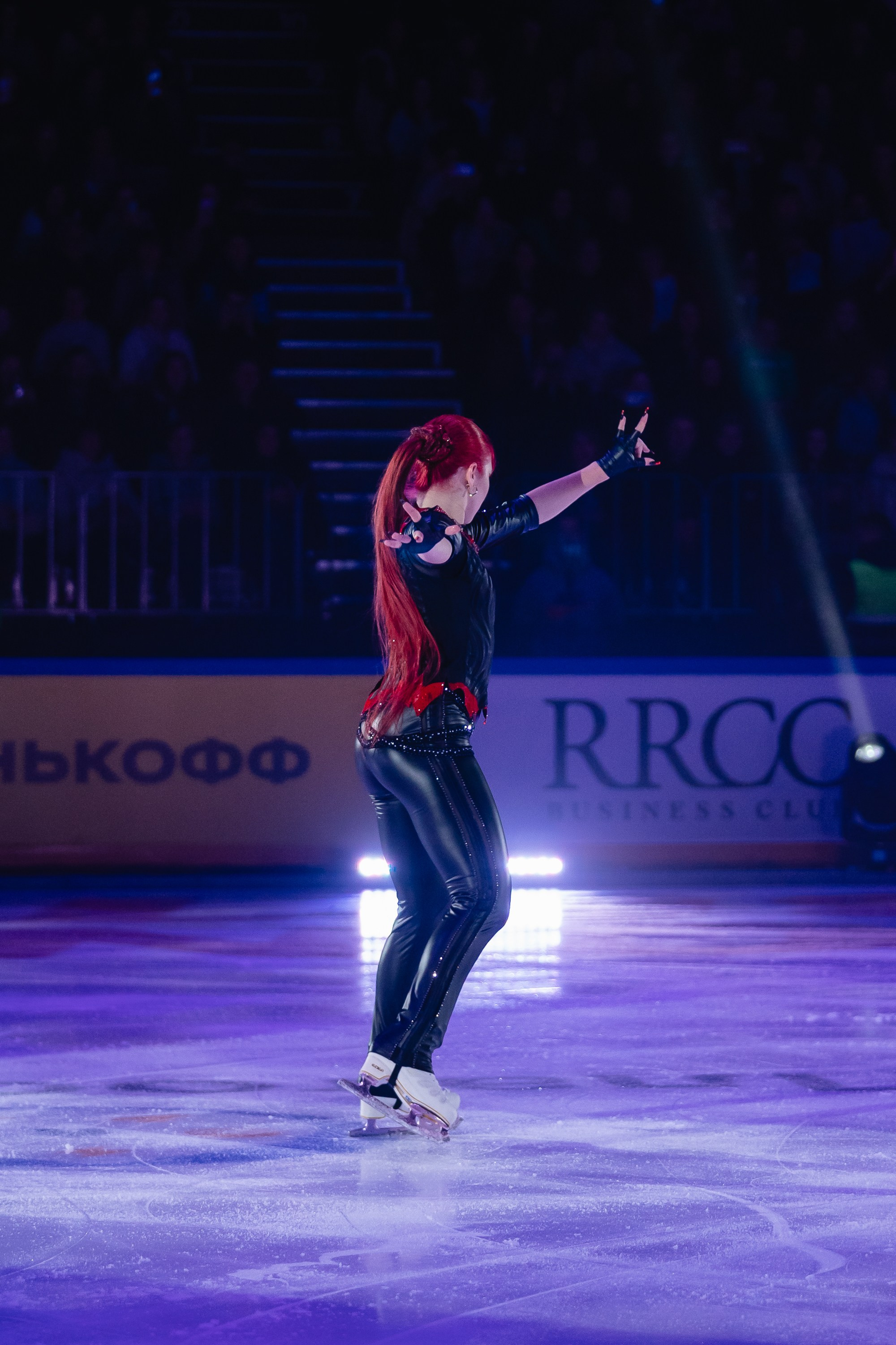 Шоу «Чемпионы на льду» в Новосибирске. Воробьева Ксения — Спортивный и танцевальный фотограф Новосибирск