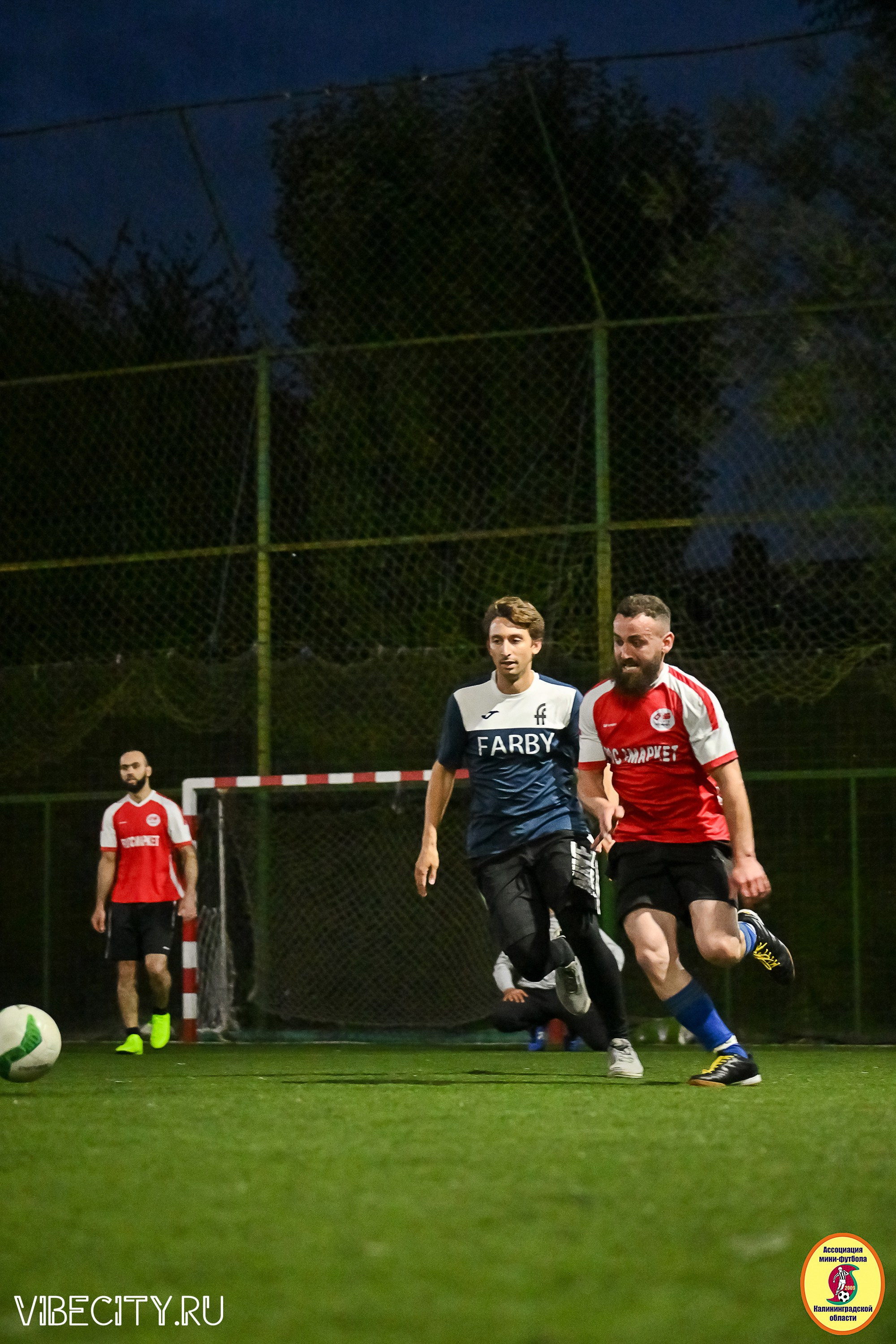 ИГРЫ МИНИ-ФУТБОЛЬНОЙ И КОРПОРАТИВНОЙ ЛИГИ. VIBECITY.RU Вайб Сити Ру Фоторепортажи Фотоотчеты Калининград