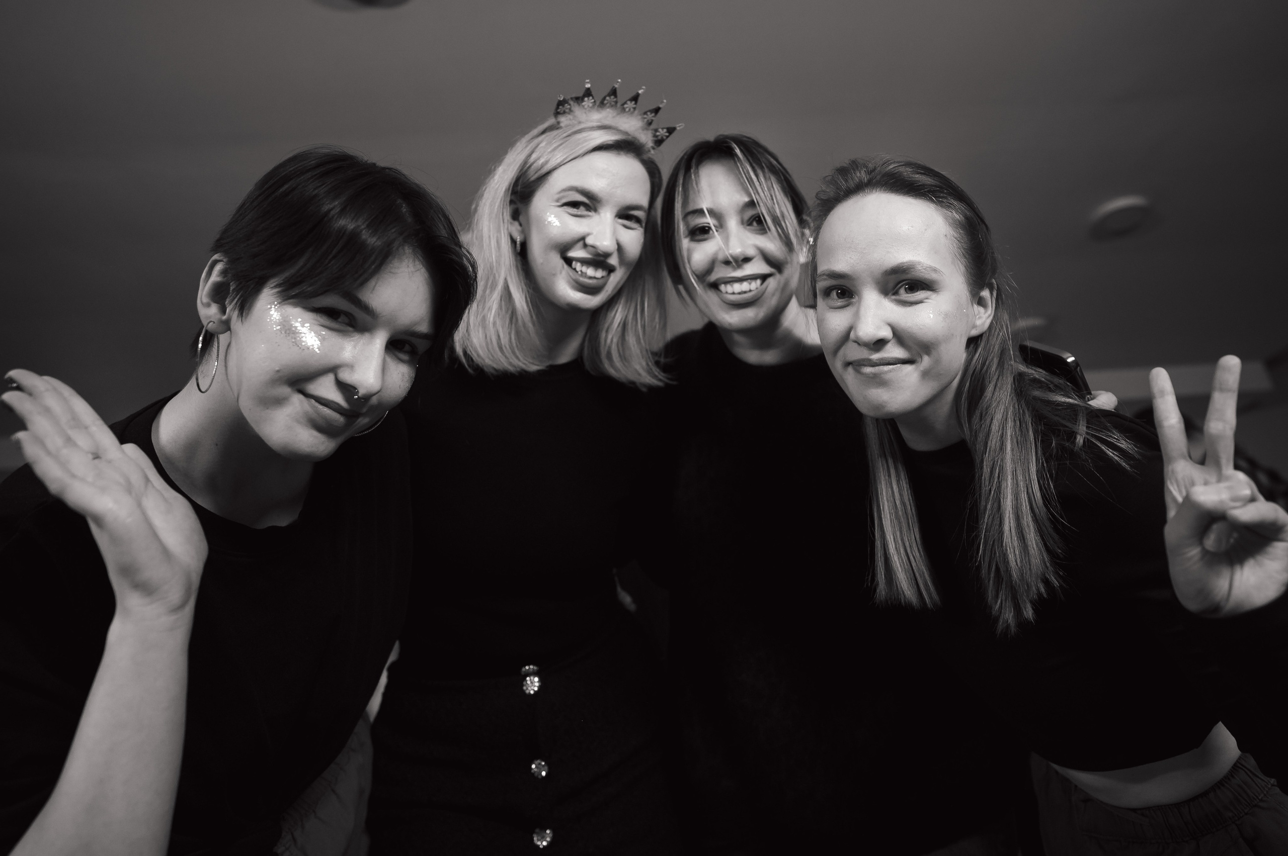 НОВОГОДНИЙ КОНЦЕРТ В СТУДИИ «SKAYA». Фотограф в Белграде Чугреева Елена