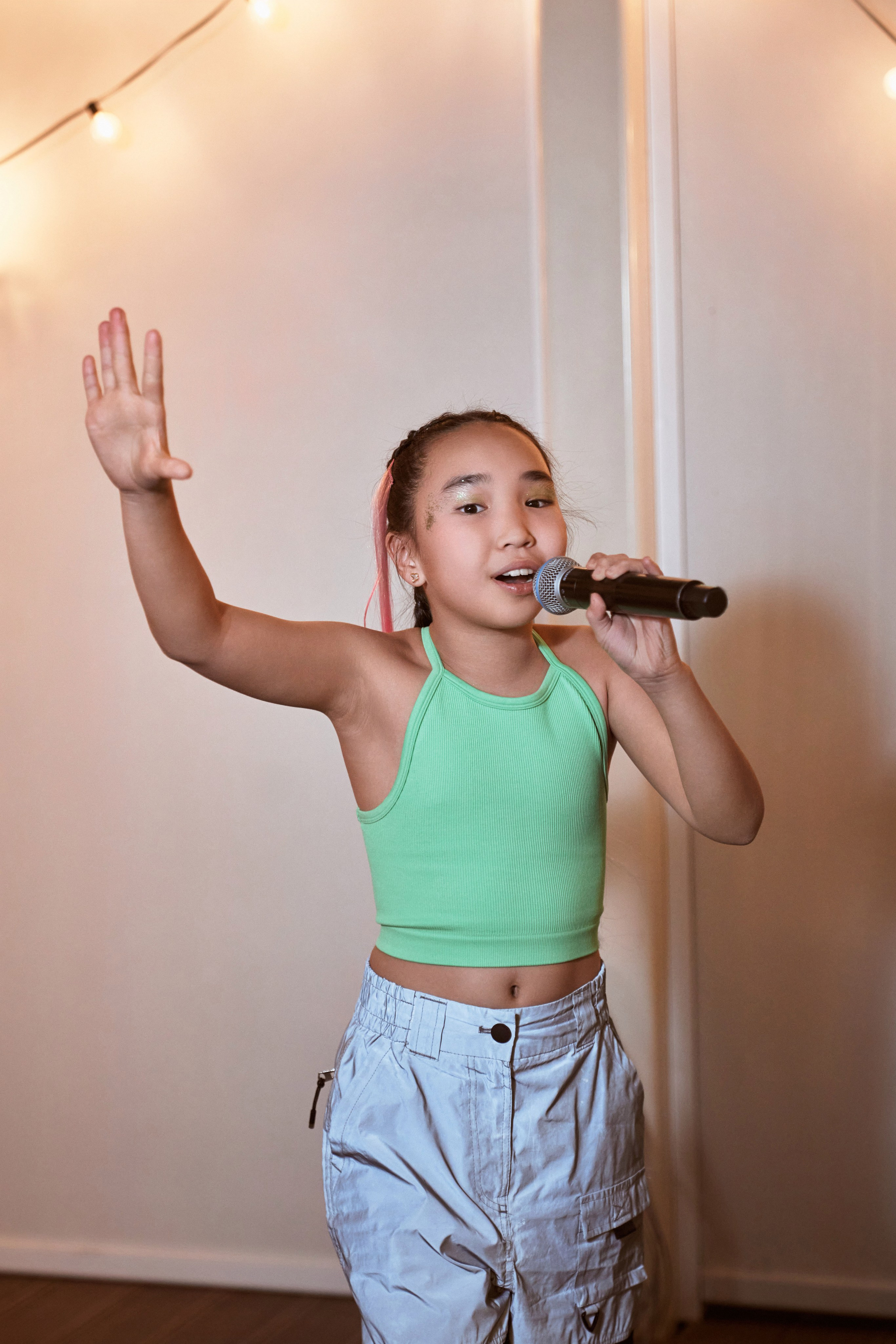 Новогодние выступления маленьких артистов Каметы Lab на ВДНХ