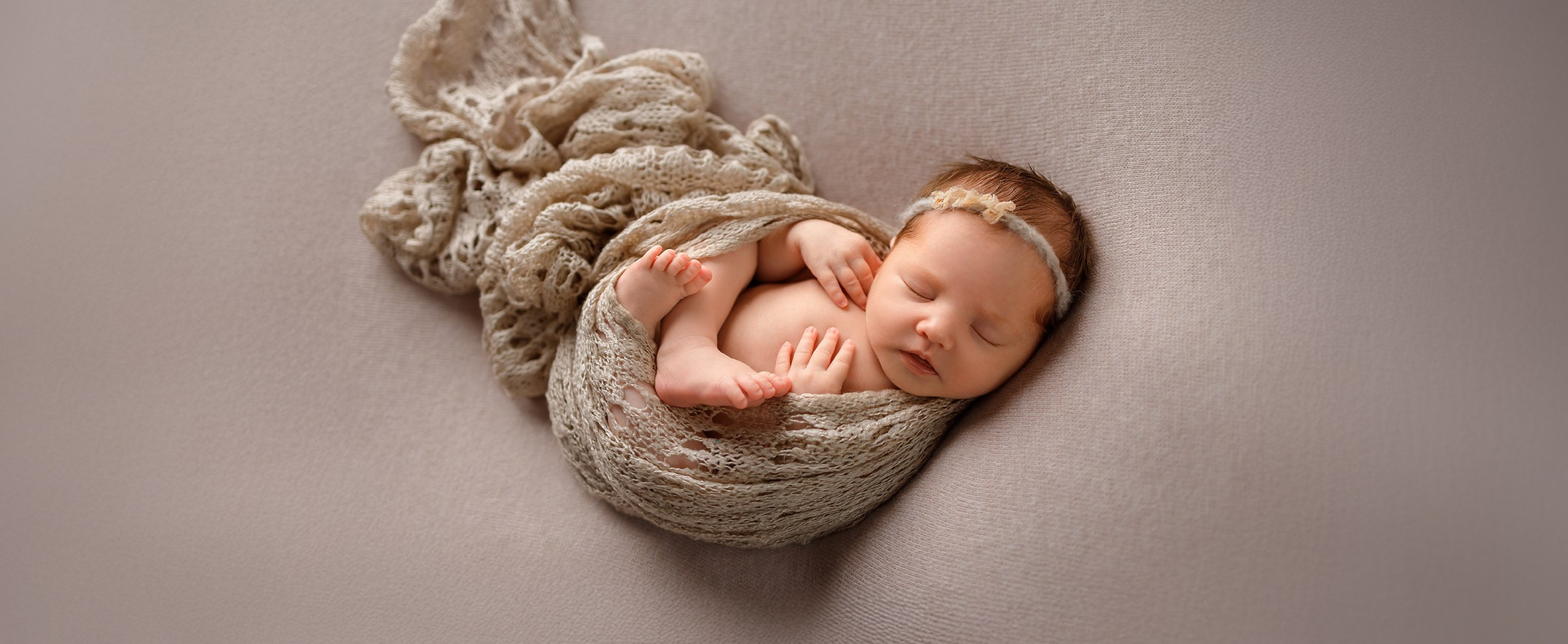 Ньюборн. Яна Кром Фотограф ньюборн в Москве