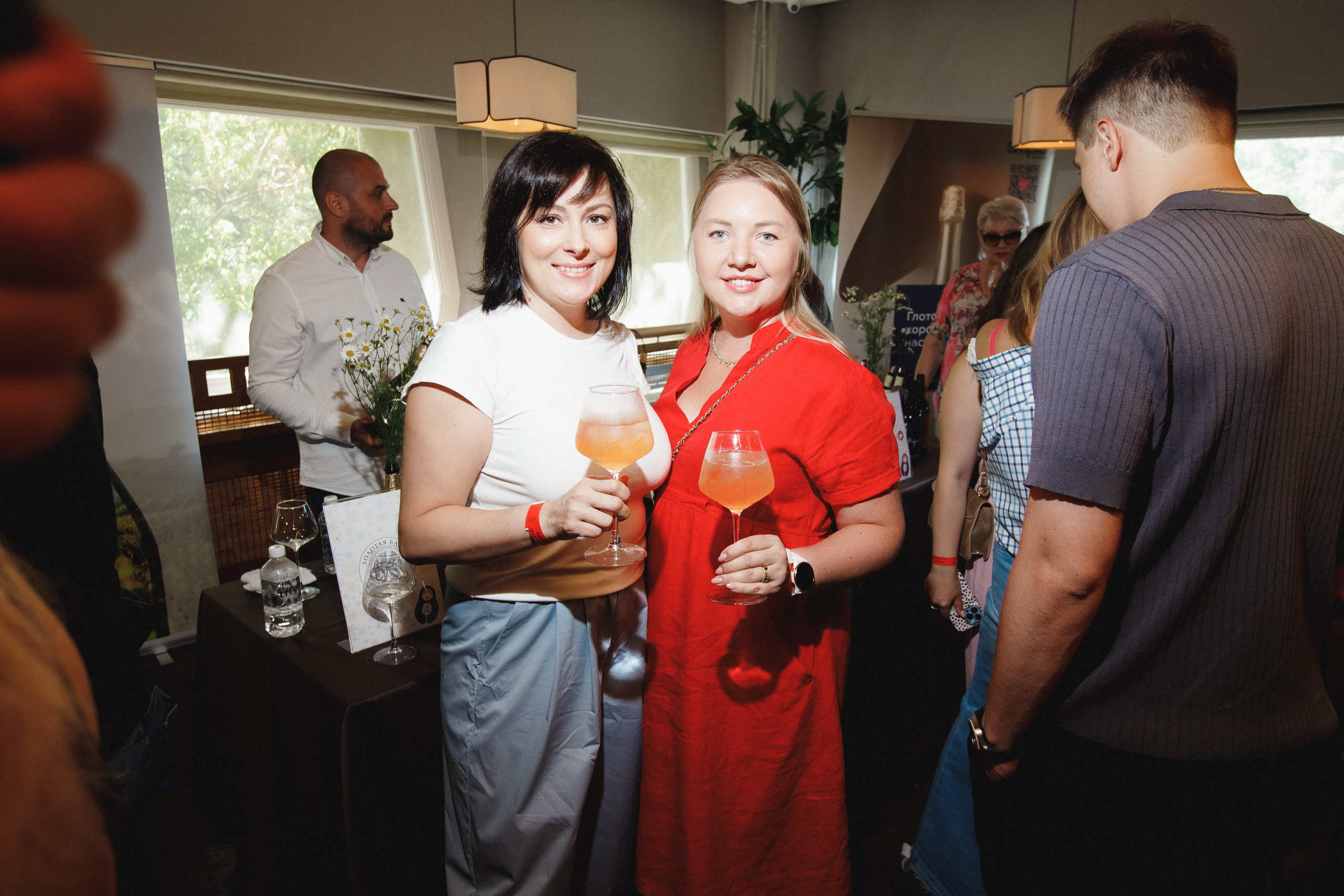 ФЕСТИВАЛЬ РОССИЙСКОГО ВИНА. СВОИ. ФОТООТЧЕТЫ-СОБЫТИЯ-МЕСТА