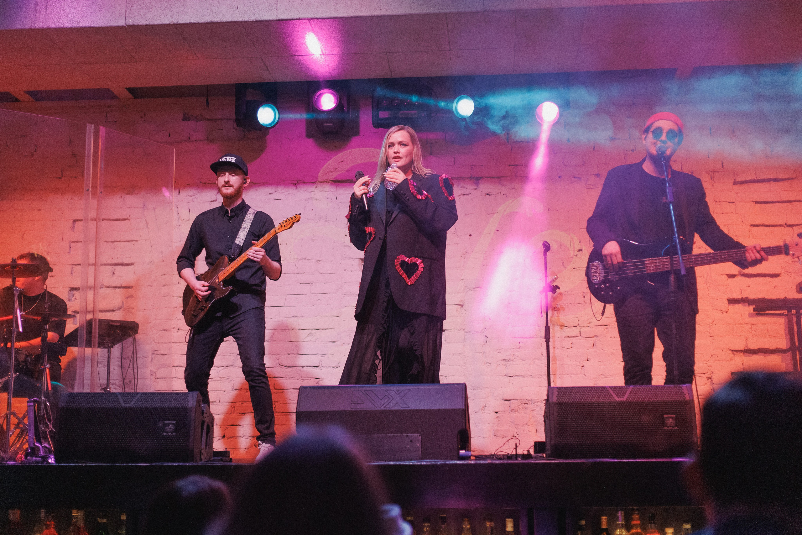 ВИННЫЙ ФЕСТИВАЛЬ. СВОИ. ФОТООТЧЕТЫ-СОБЫТИЯ-МЕСТА