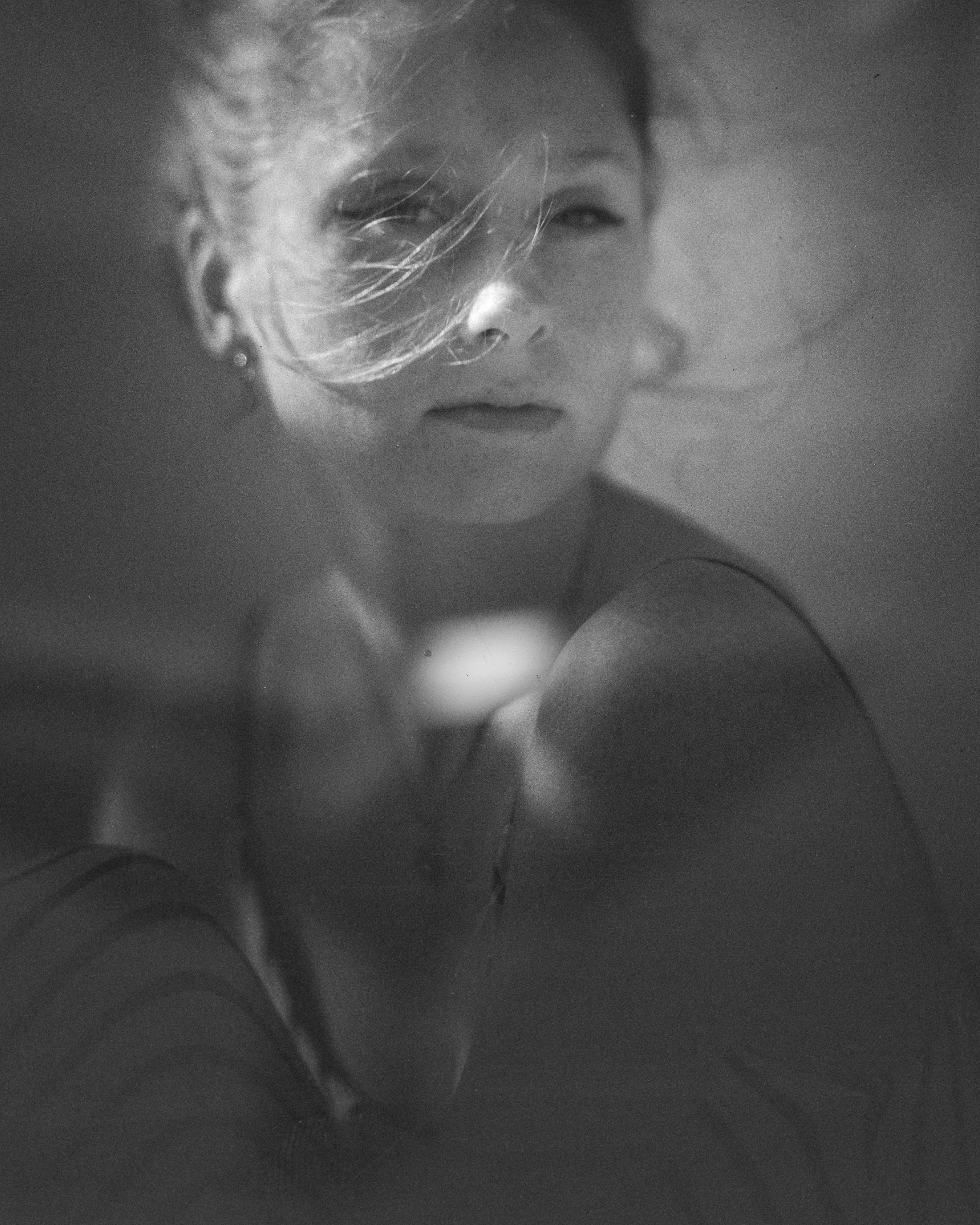 Ellesaris - преподaвaтель. Newschool — Курсы фотографии во Владивостоке