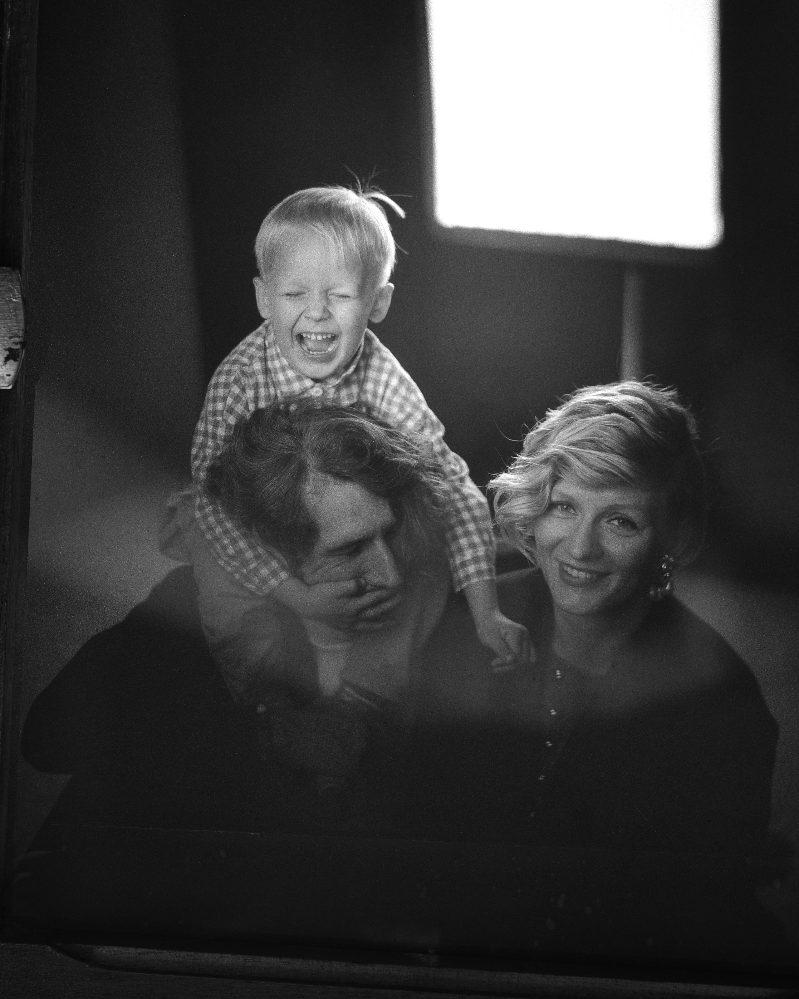 Ellesaris - преподaвaтель. Newschool — Курсы фотографии во Владивостоке