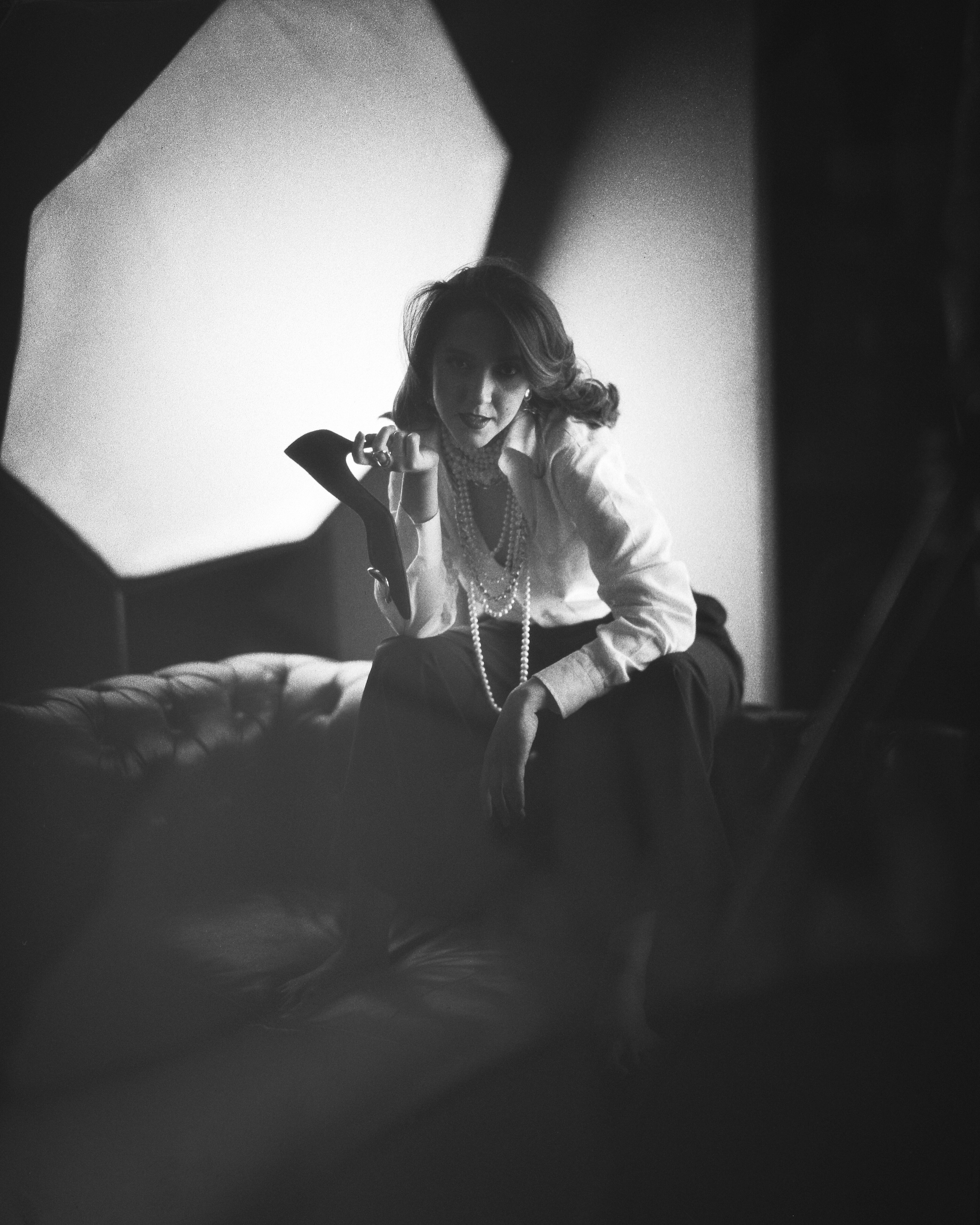 Ellesaris - преподaвaтель. Newschool — Курсы фотографии во Владивостоке