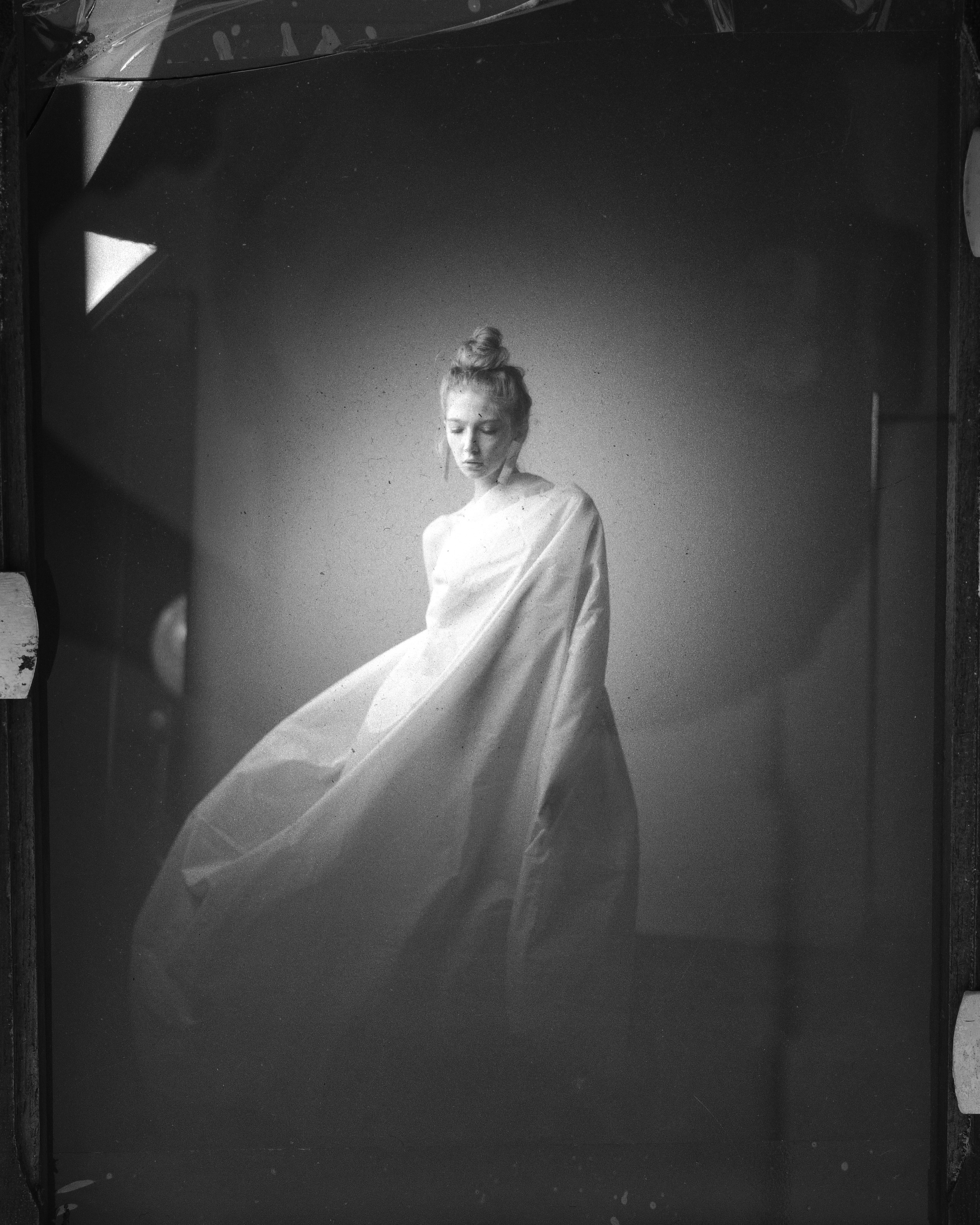 Ellesaris - преподaвaтель. Newschool — Курсы фотографии во Владивостоке