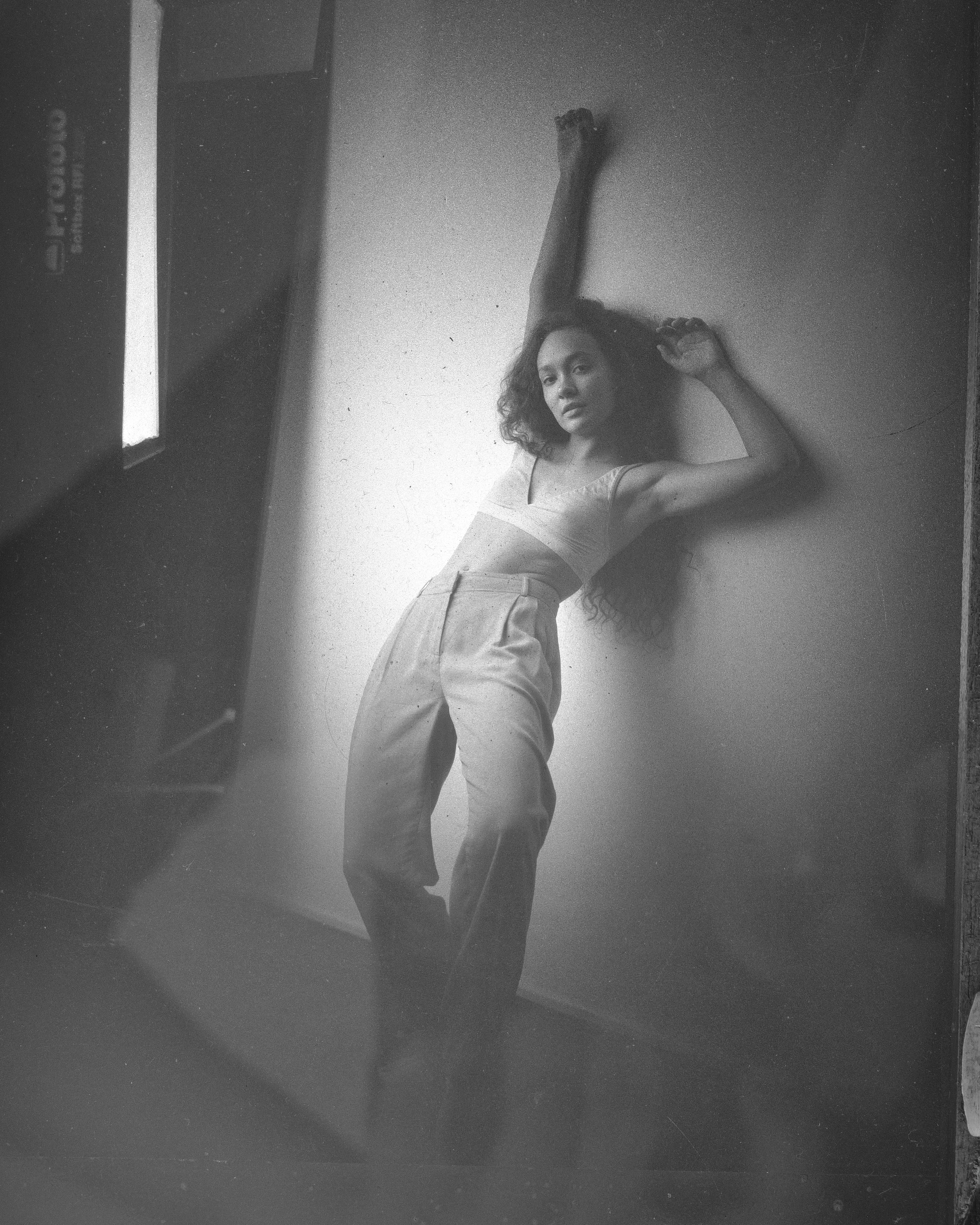 Ellesaris - преподaвaтель. Newschool — Курсы фотографии во Владивостоке