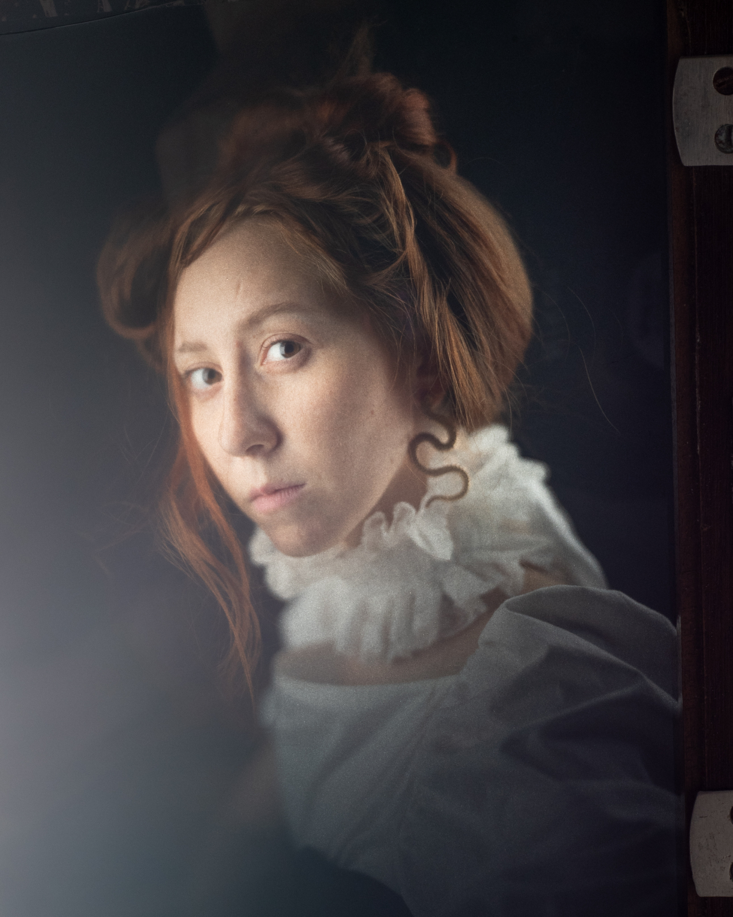 Ellesaris - преподaвaтель. Newschool — Курсы фотографии во Владивостоке