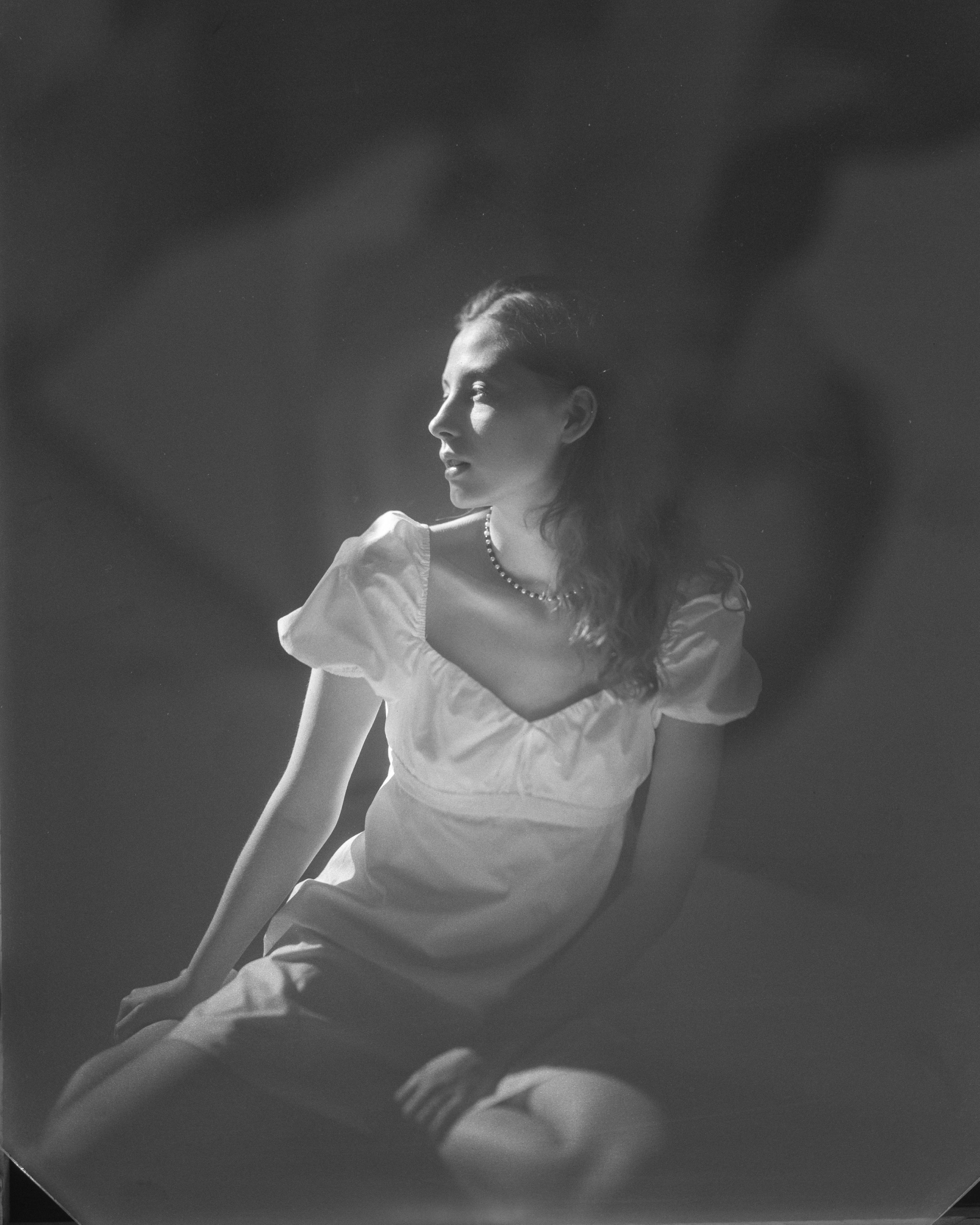 Ellesaris - преподaвaтель. Newschool — Курсы фотографии во Владивостоке