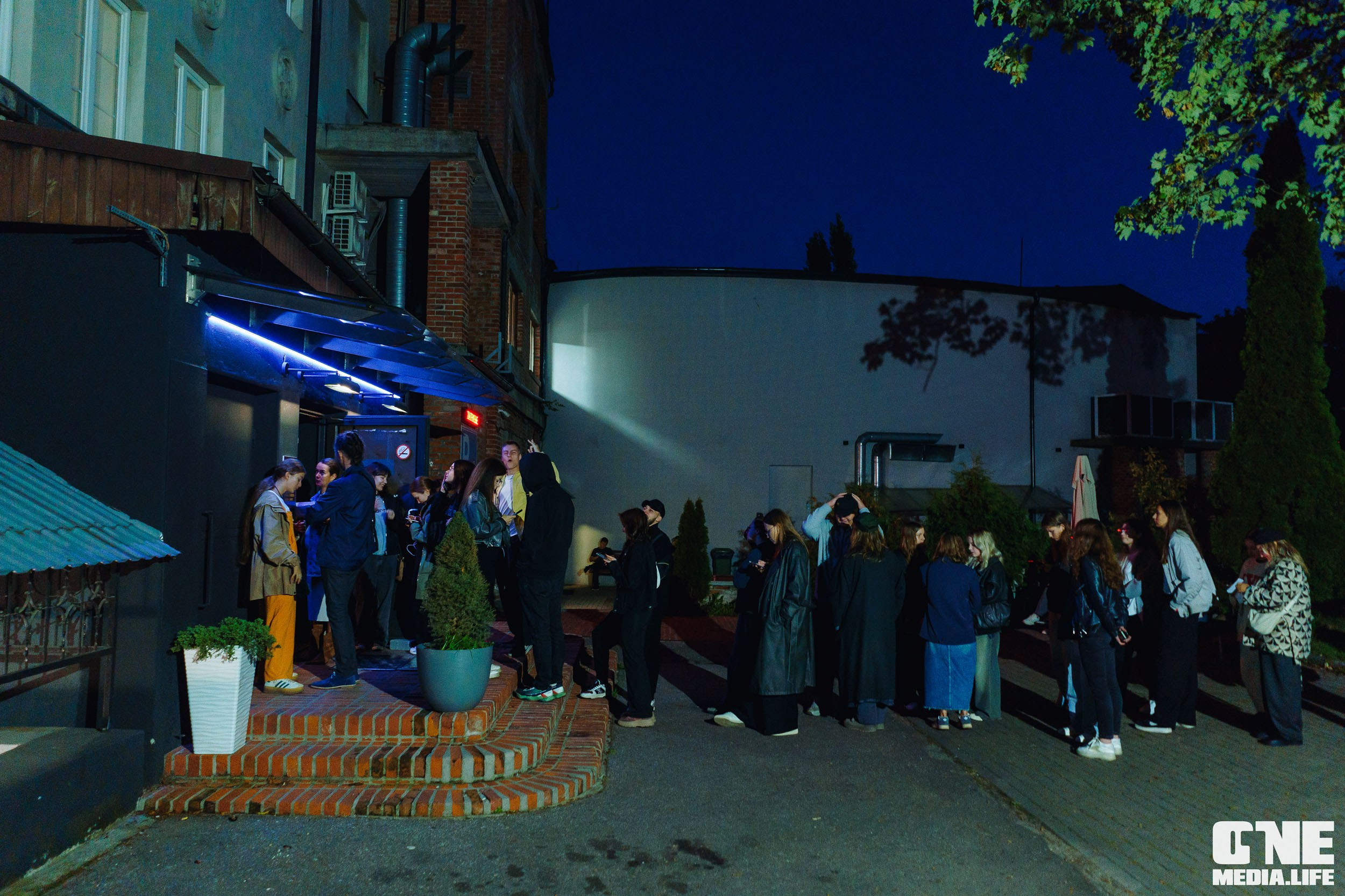 Фоторепортаж из клуба UNIVERSAL. One Media Life: фоторепортажи, фотоотчеты с мероприятий и заведений