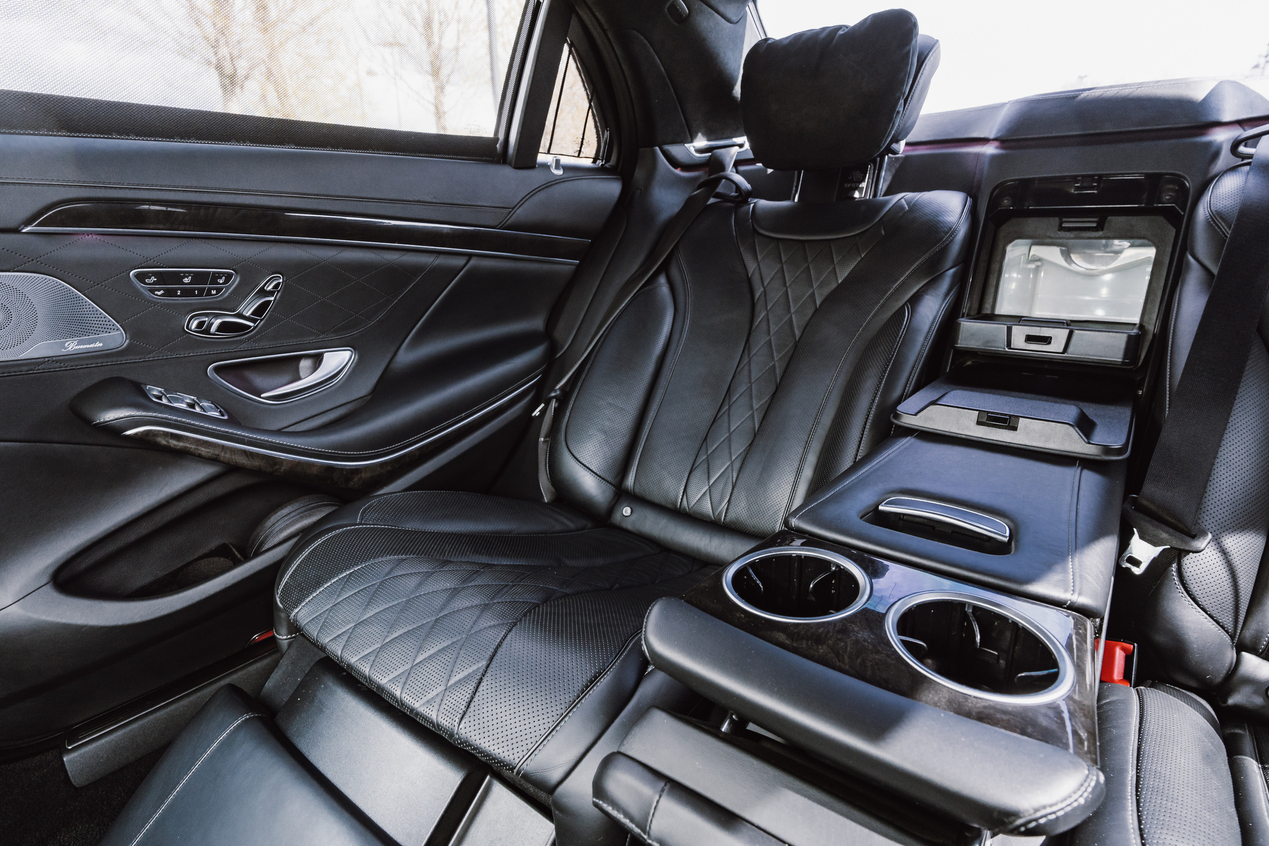 Mercedes S-Class. Svyatoslav Bunkov | photographer