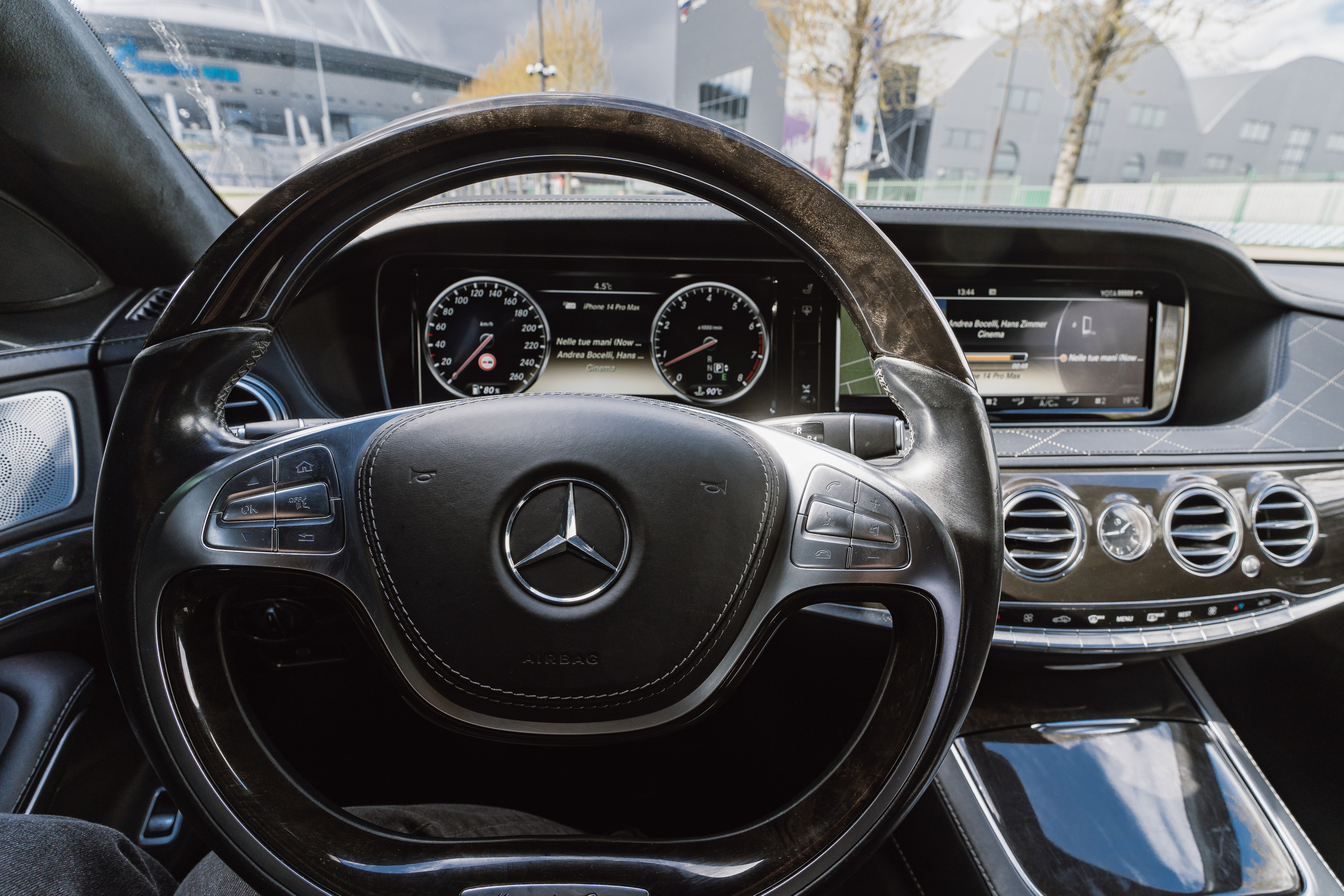 Mercedes S-Class. Svyatoslav Bunkov | photographer