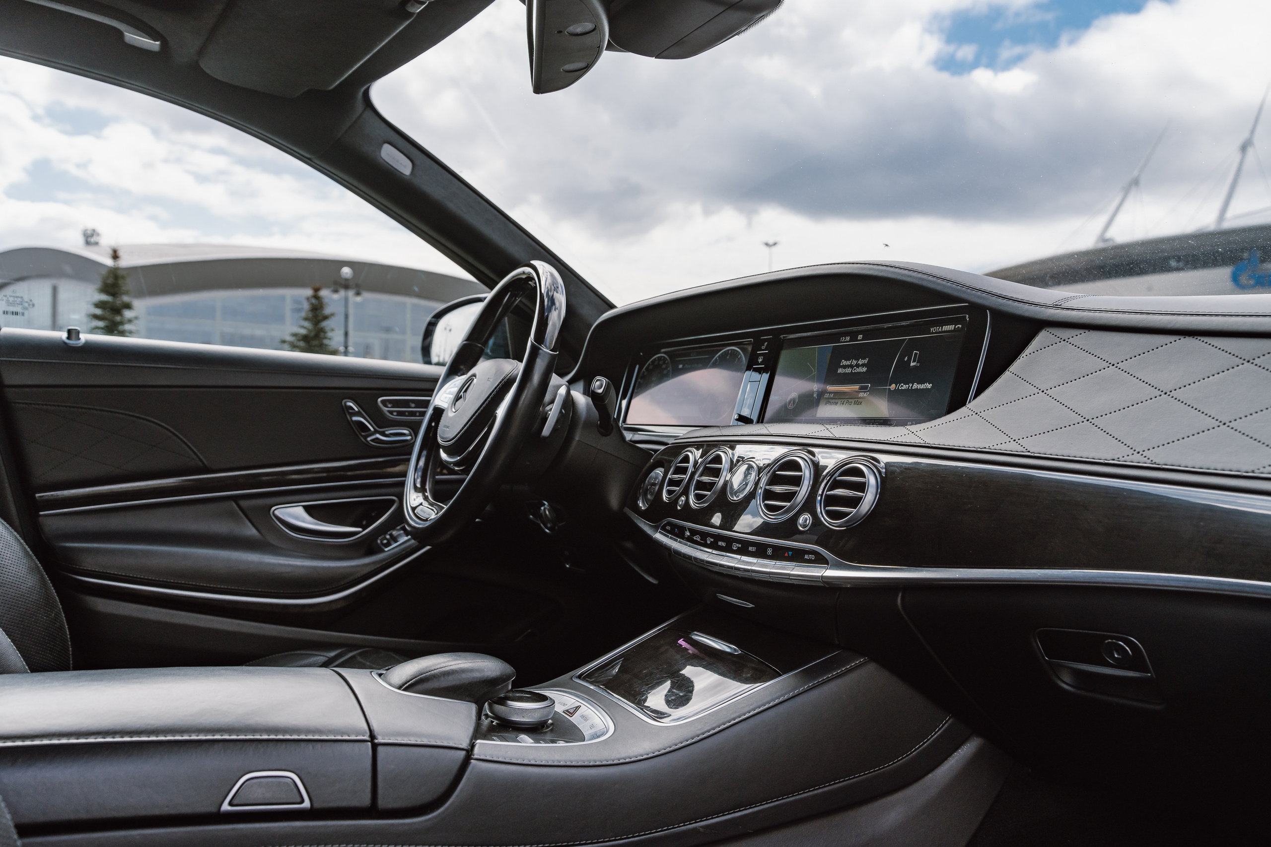 Mercedes S-Class. Svyatoslav Bunkov | photographer