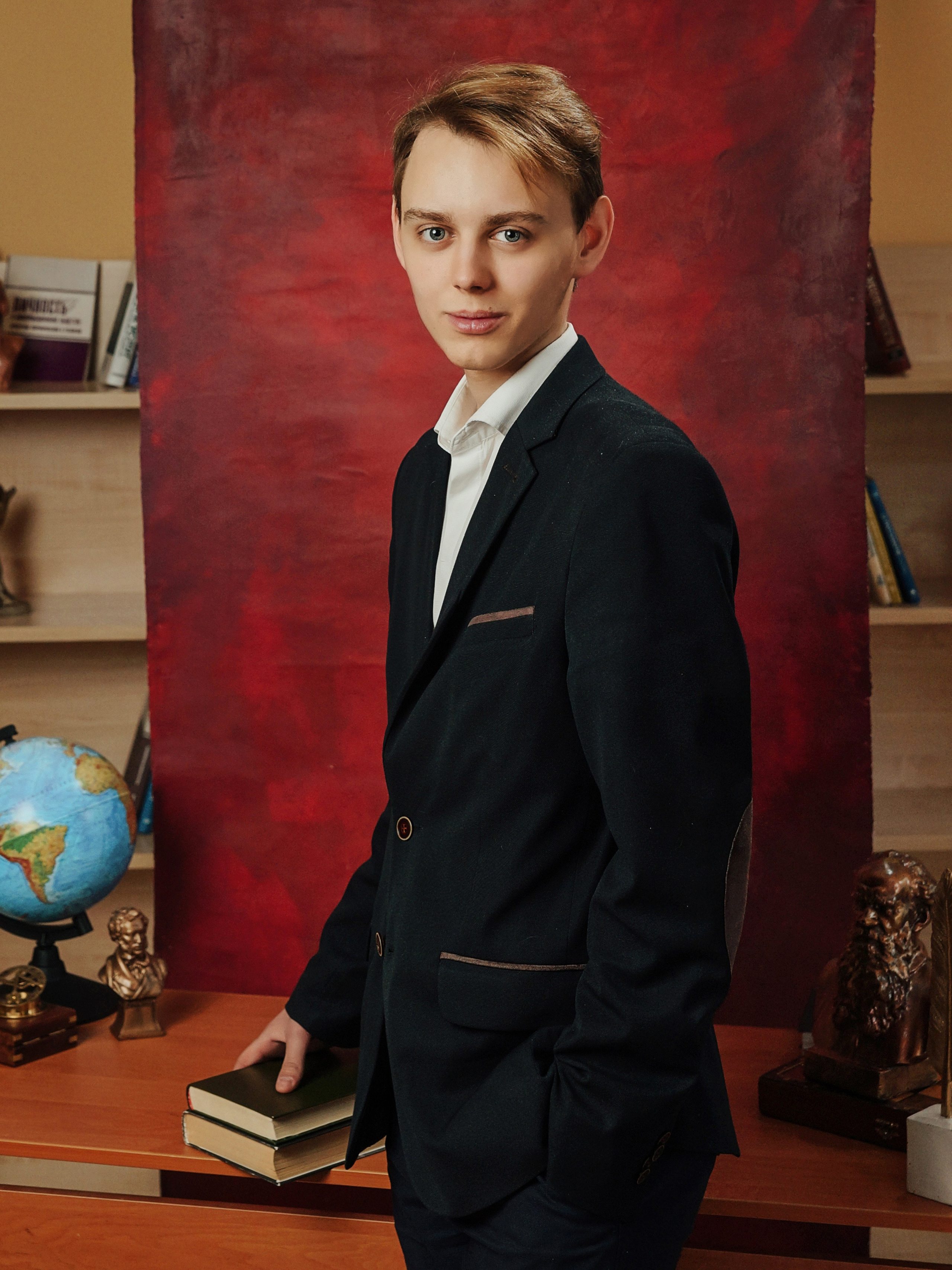 Стиль портрета в школе. GOTRA — выпускные альбомы в Тюмени