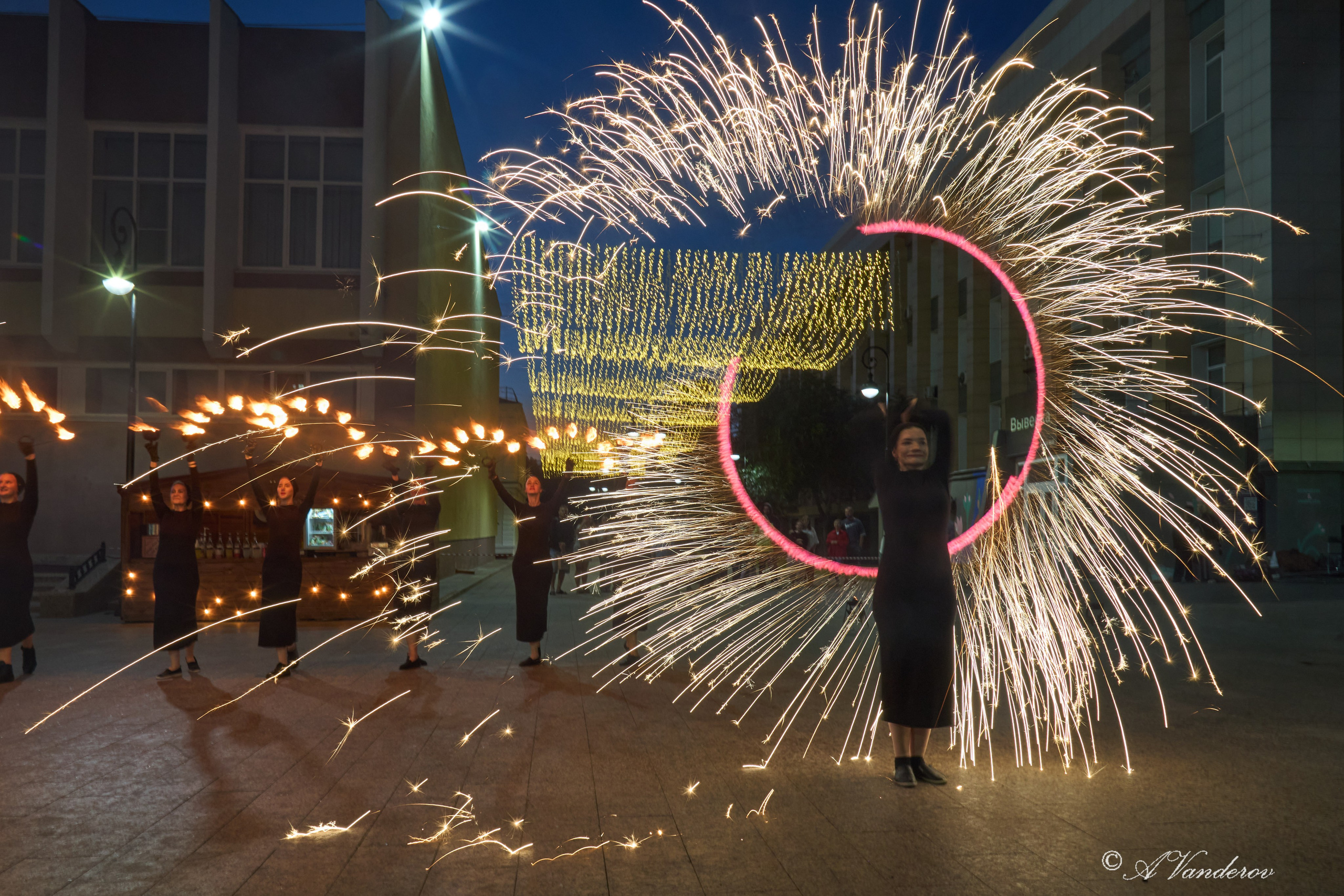 Огненное шоу день города Омск. Фотограф Омск | Александр Вандеров
