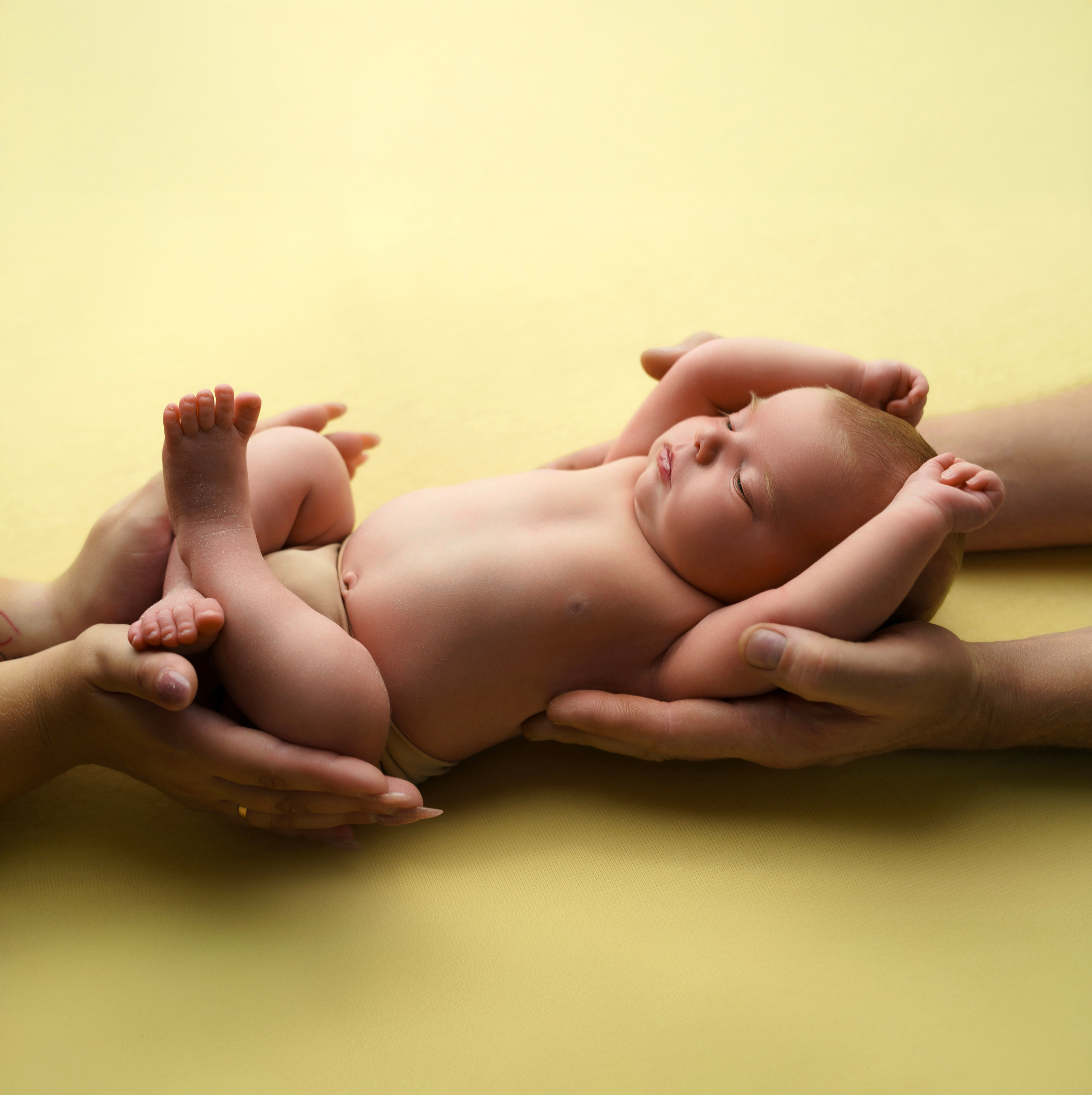 Фотосессия новорожденного (newborn). Фотограф новорожденных, детей до года и беременных в Симферополе