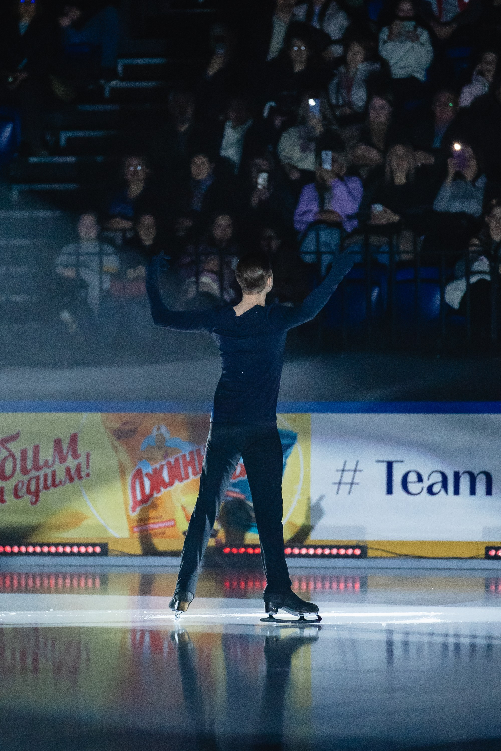 Шоу «Чемпионы на льду» в Новосибирске. Воробьева Ксения — Спортивный и танцевальный фотограф Новосибирск