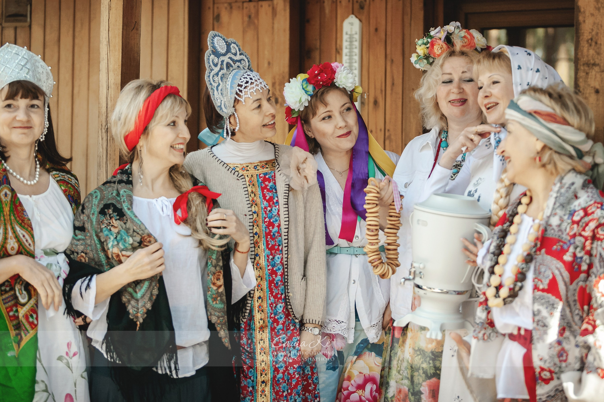 Как из фильма «Свадьба в Малиновке» — Неповторимые моменты вашей свадьбы. Свадебный, семейный и event фотограф в Новосибирске и Новосибирской области Саша Кё