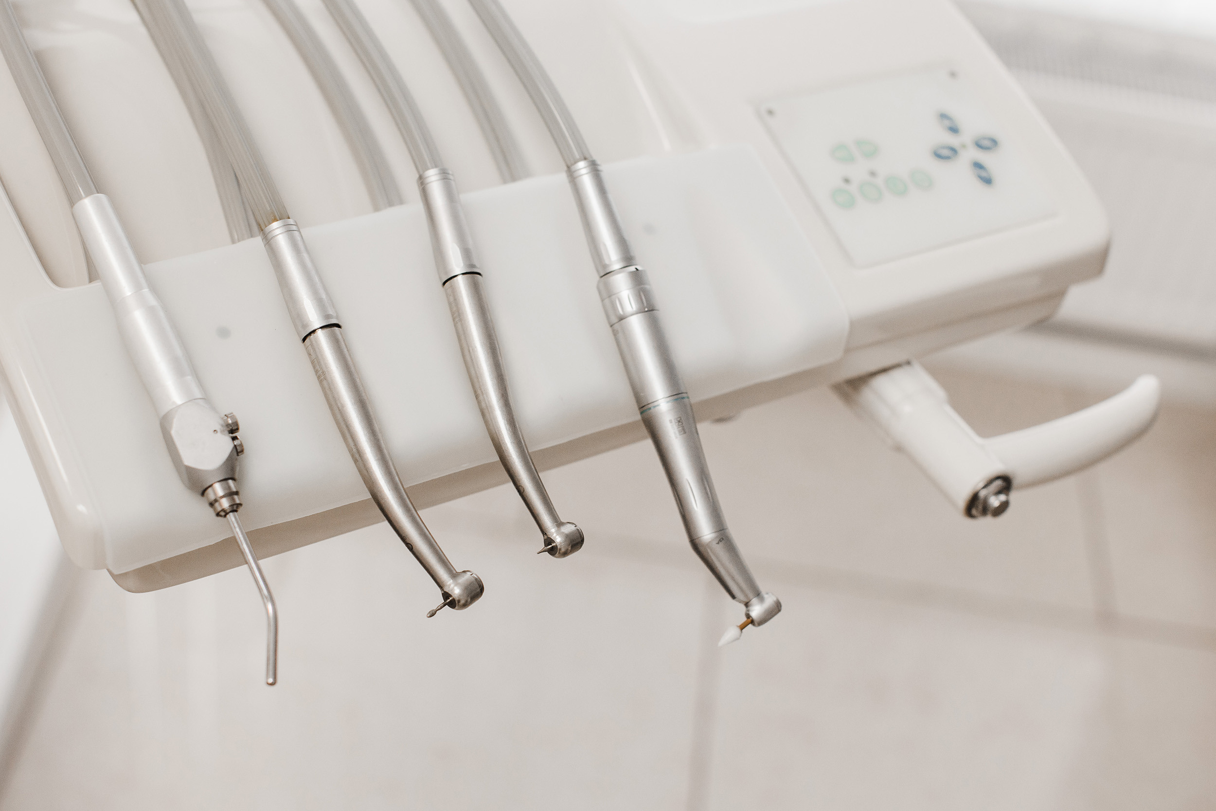 СЪЕМКА СТОМАТОЛОГИИ. Photographer and videographer for wedding in Italy: Rome, Milan, Venic