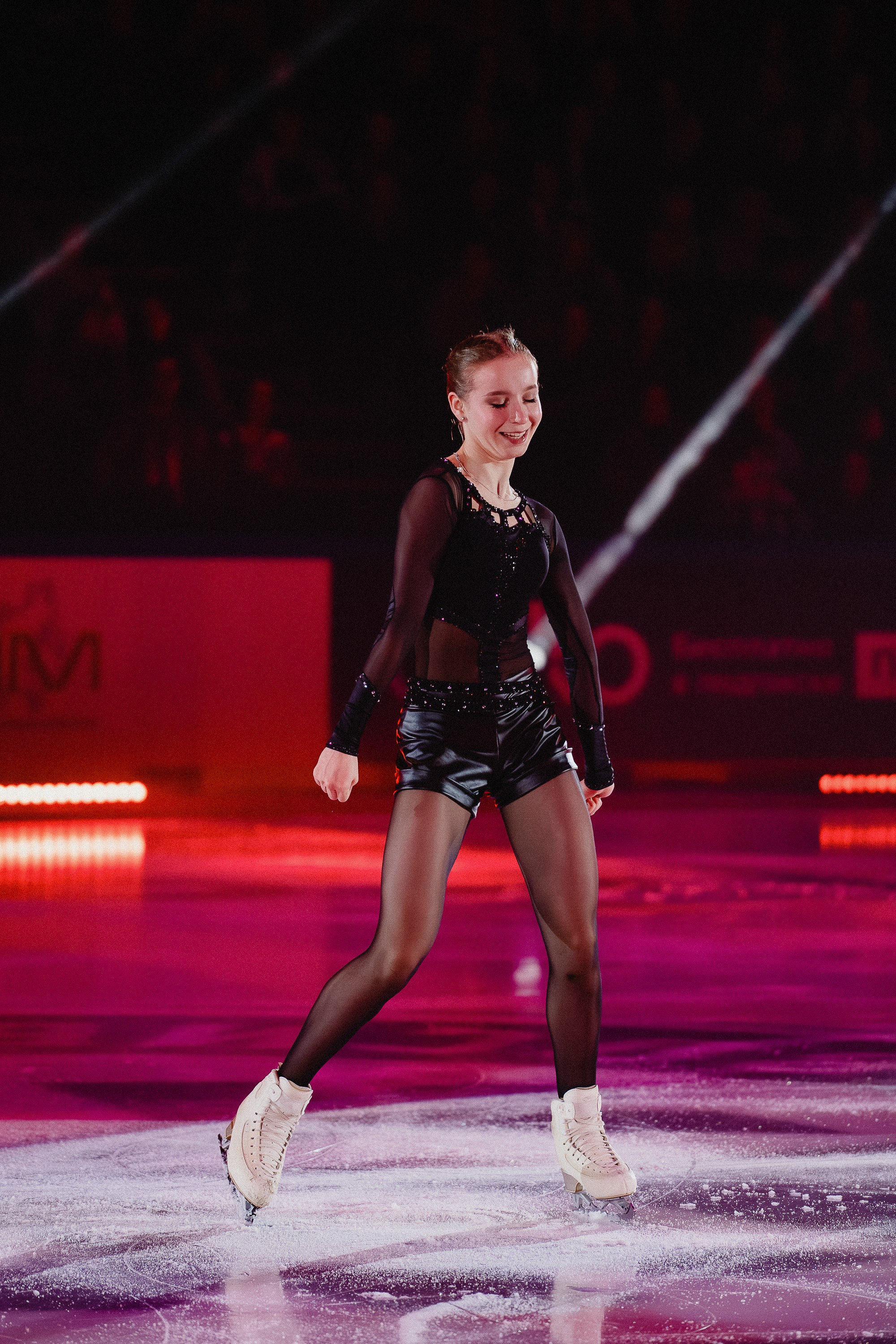 Шоу Этери Тутберидзе в Новосибирске. Воробьева Ксения — Спортивный и танцевальный фотограф Новосибирск