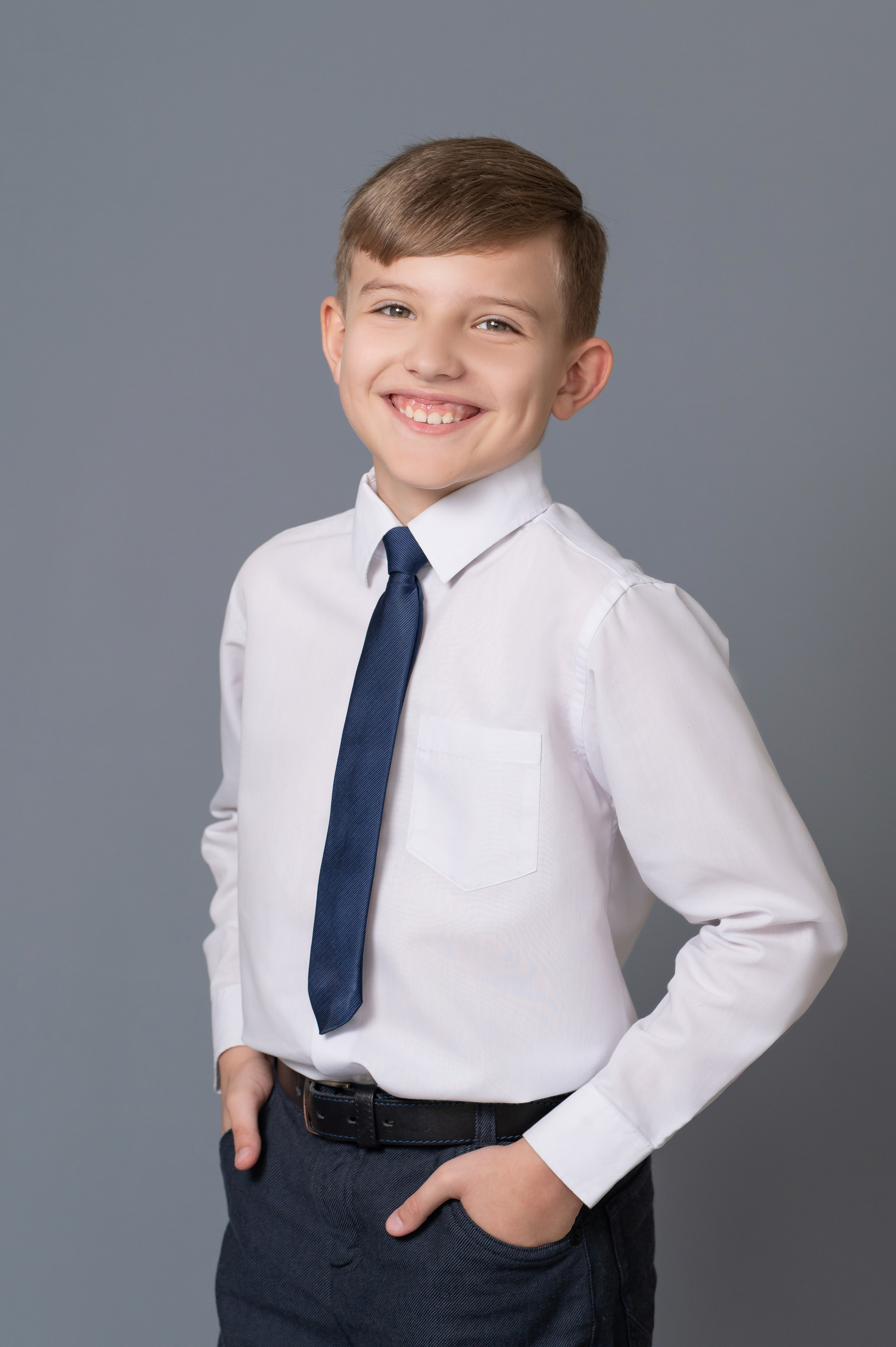 Школьные выпускные альбомы в Ростове-на-Дону. Школьный и семейный фотограф в Ростове-на-Дону