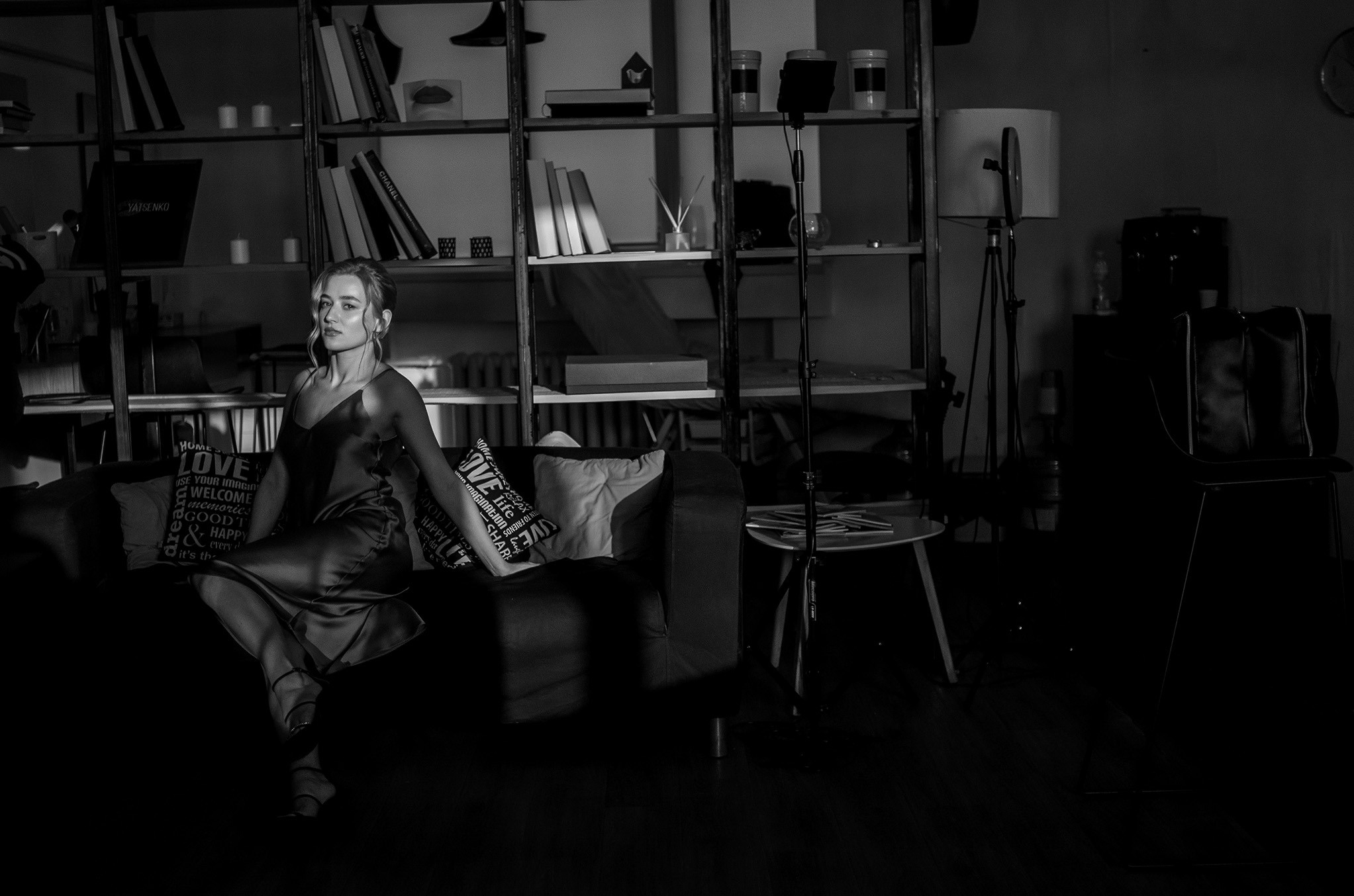 Сборы невесты. Юлия Басня семейный и свадебный фотограф в Донецке