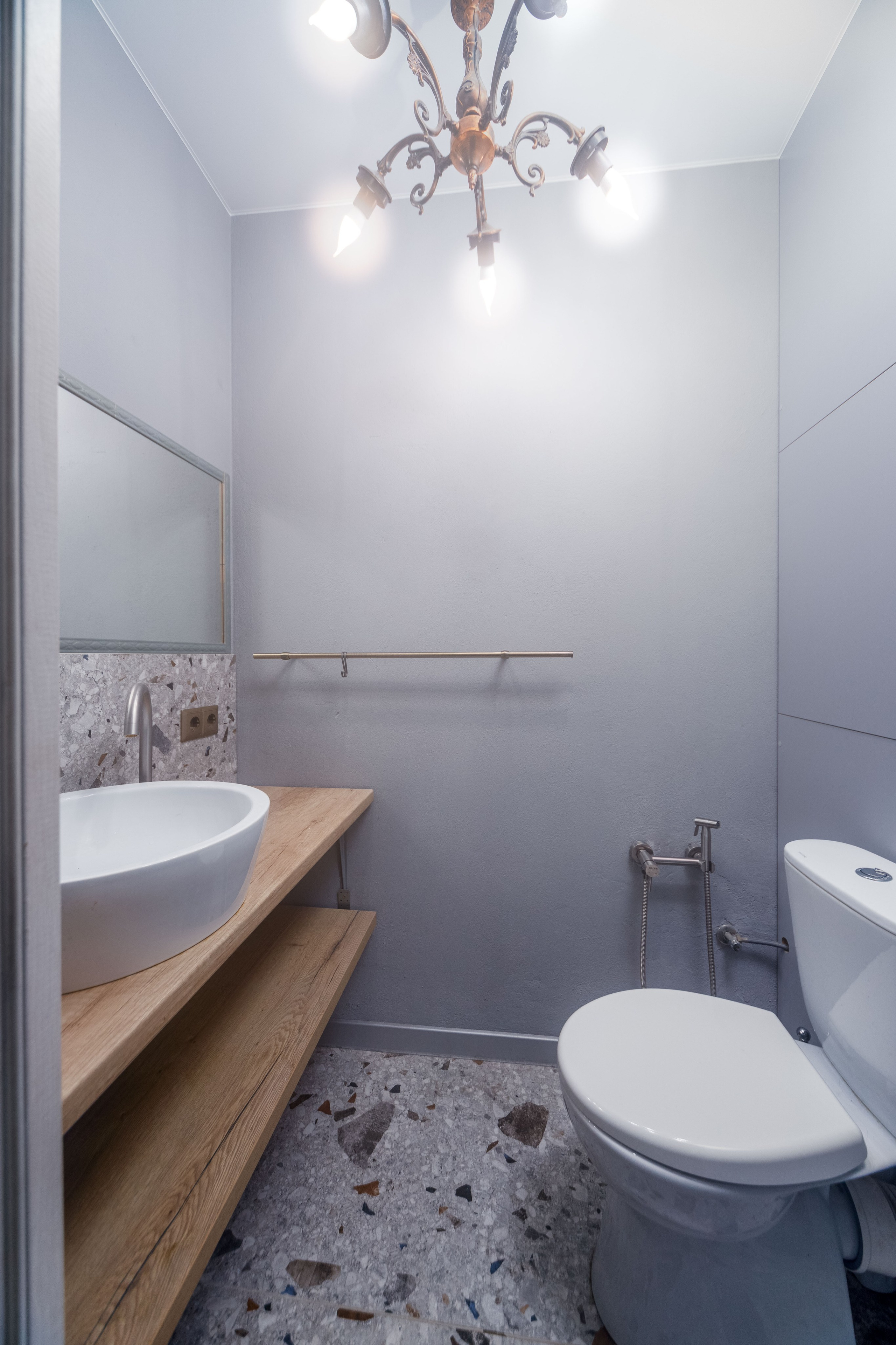 Интерьер гостевого санузла в пентхаусе в ЖК Минск Мир