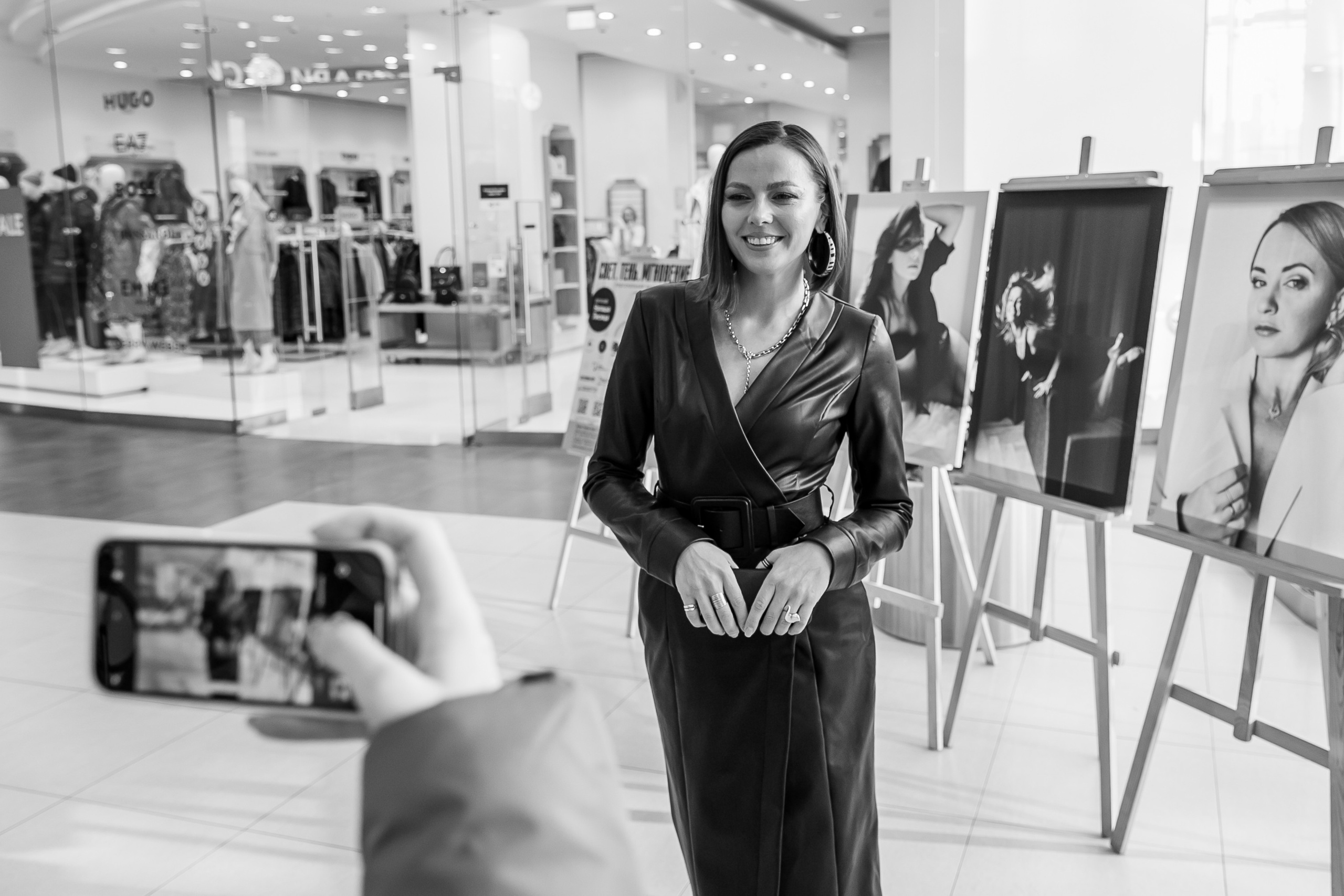 Выставка. Фотограф Наташа Лисица