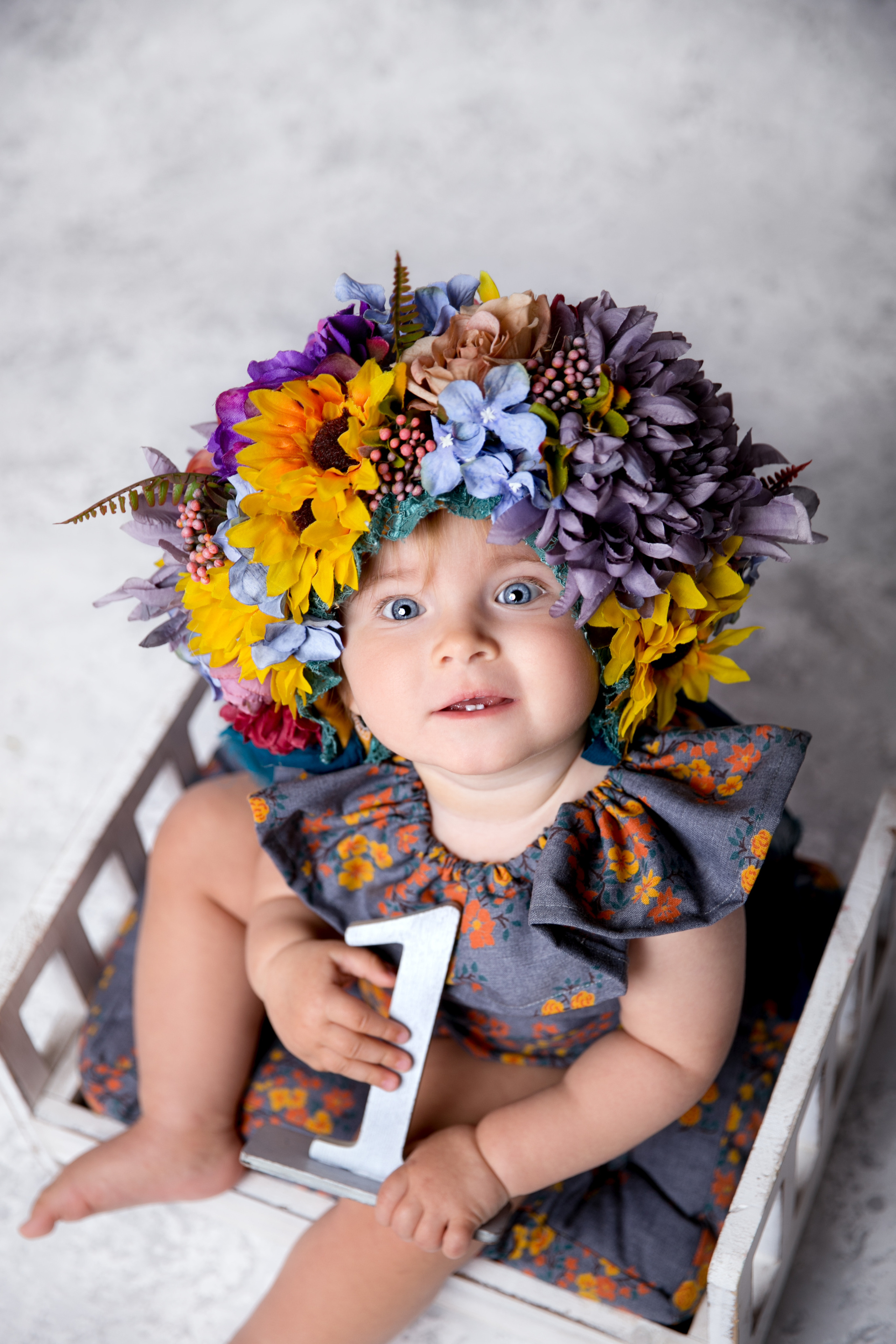 Фотосессия ГОДОВАСИЕ. Фотограф новорожденных, детей до года и беременных в Симферополе