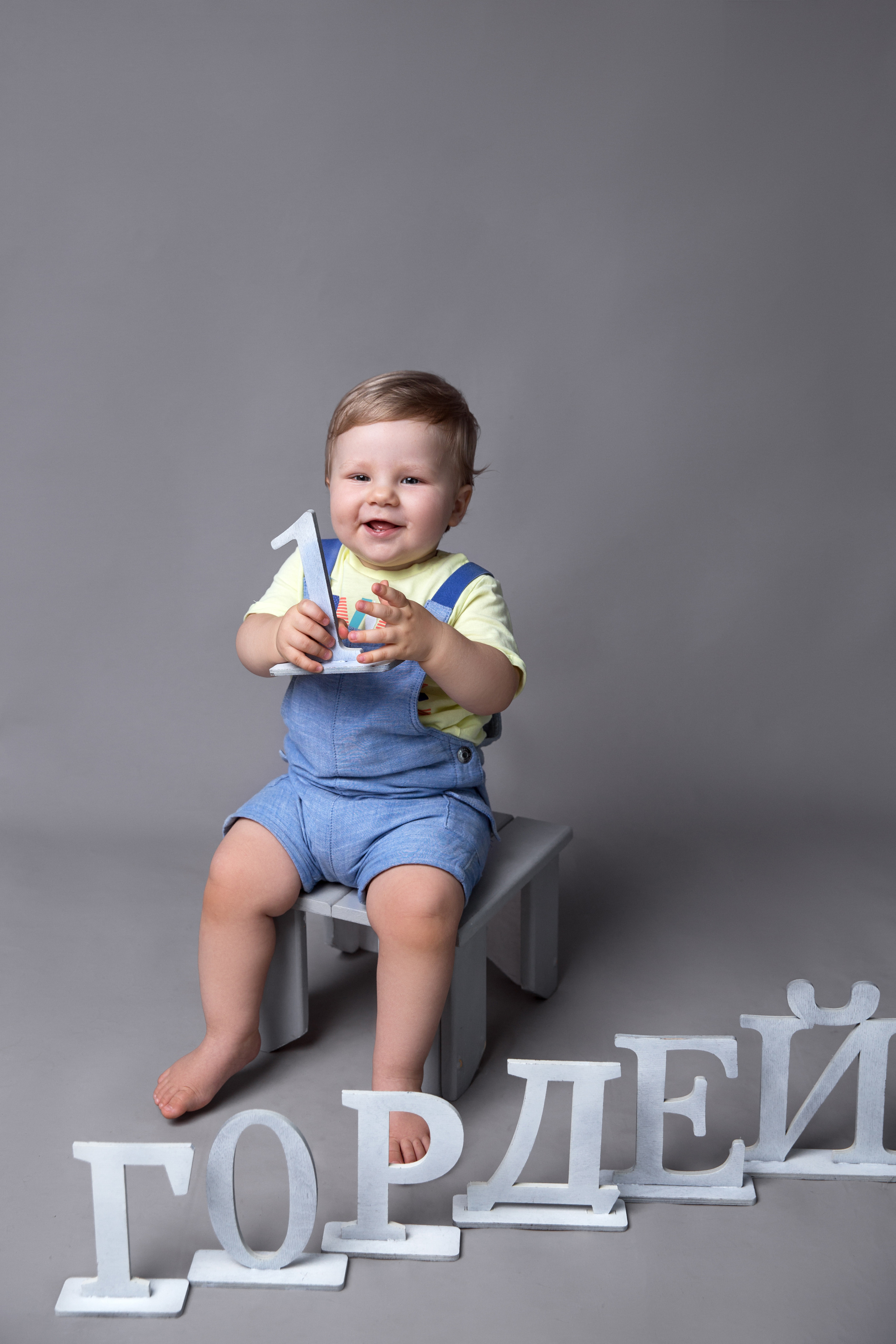 Фотосессия ГОДОВАСИЕ. Фотограф новорожденных, детей до года и беременных в Симферополе