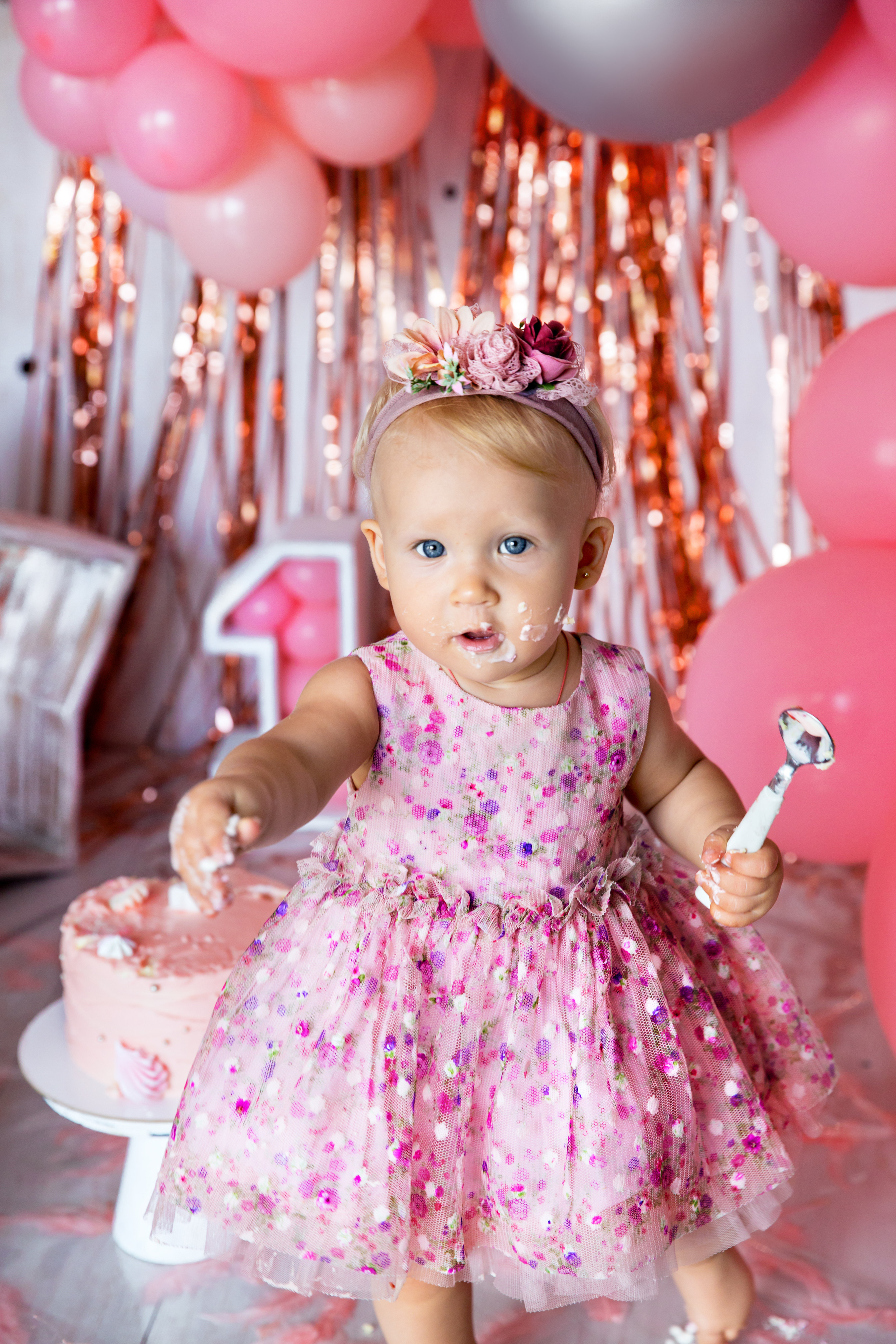 Фотосессия ГОДОВАСИЕ. Фотограф новорожденных, детей до года и беременных в Симферополе