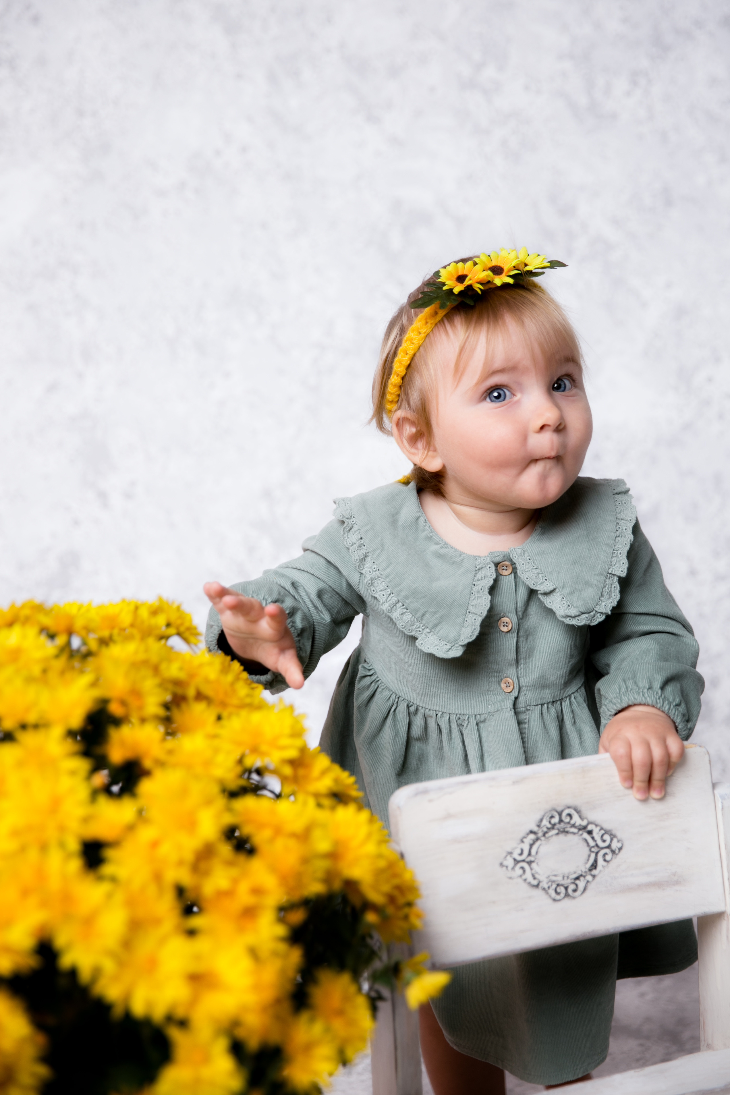 Фотосессия ГОДОВАСИЕ. Фотограф новорожденных, детей до года и беременных в Симферополе