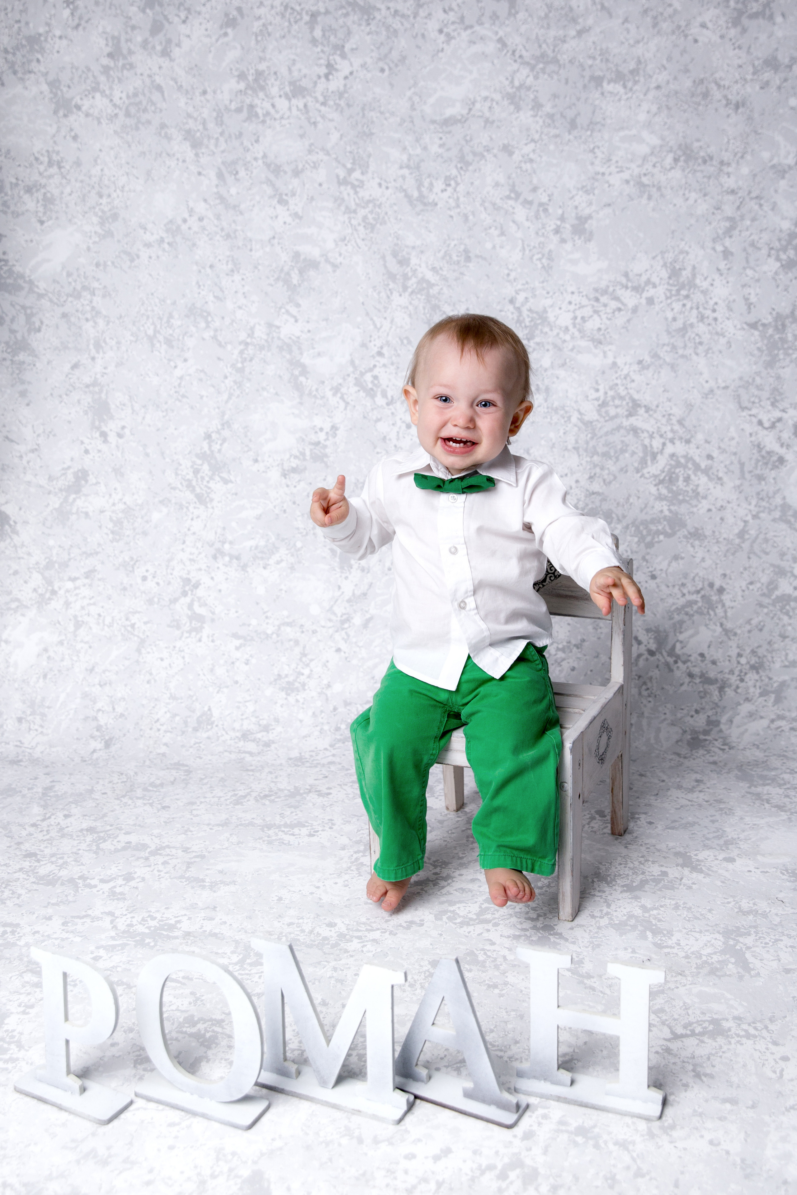 Фотосессия ГОДОВАСИЕ. Фотограф новорожденных, детей до года и беременных в Симферополе