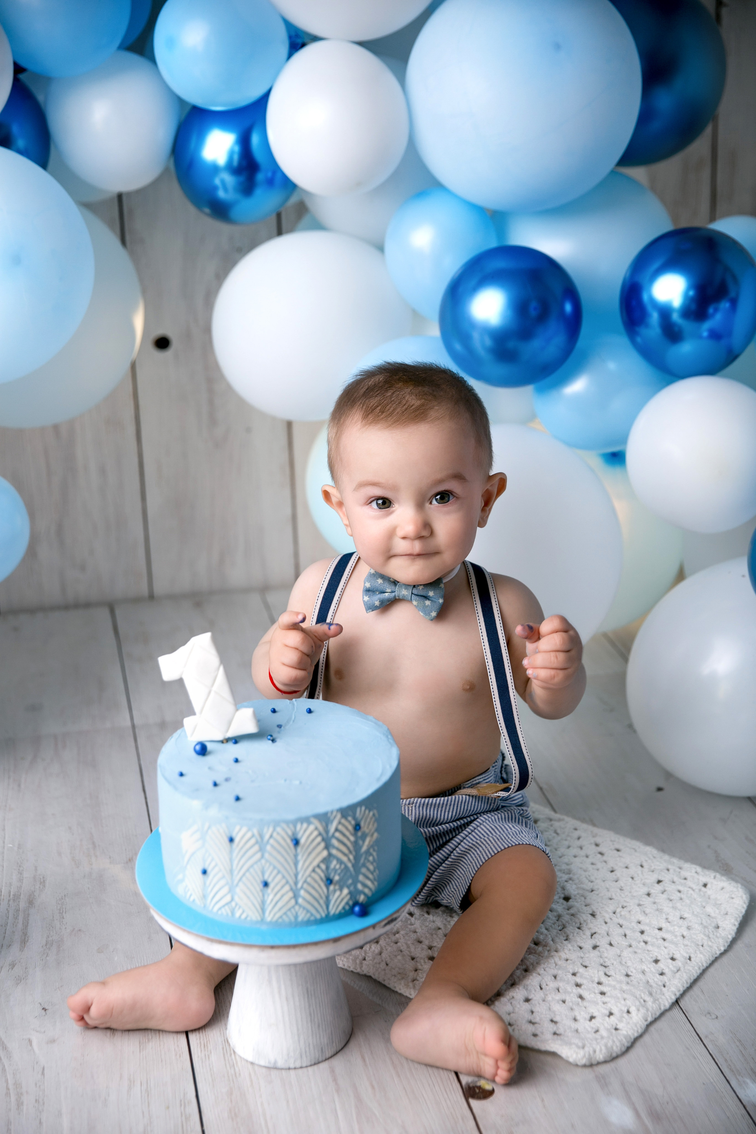 Фотосессия ГОДОВАСИЕ. Фотограф новорожденных, детей до года и беременных в Симферополе