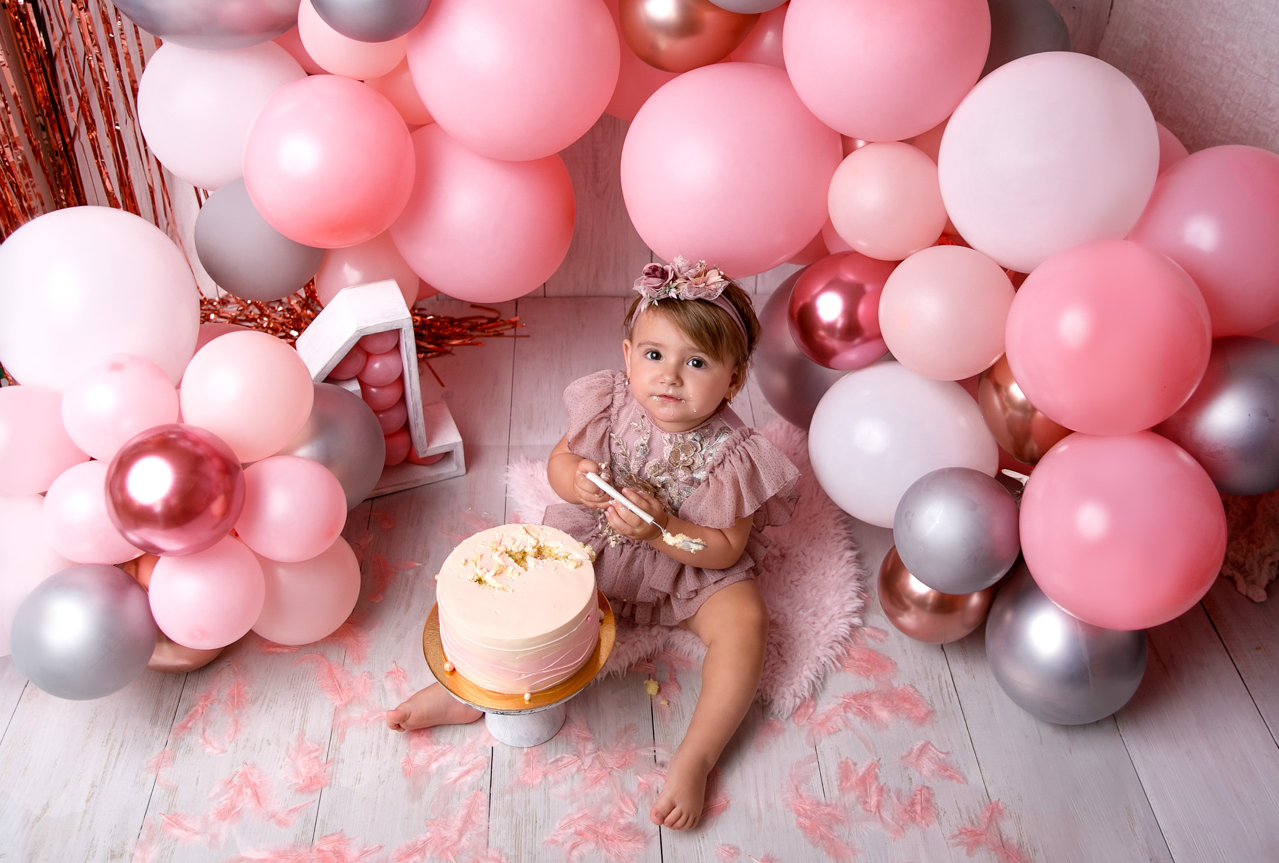 Фотосессия ГОДОВАСИЕ. Фотограф новорожденных, детей до года и беременных в Симферополе