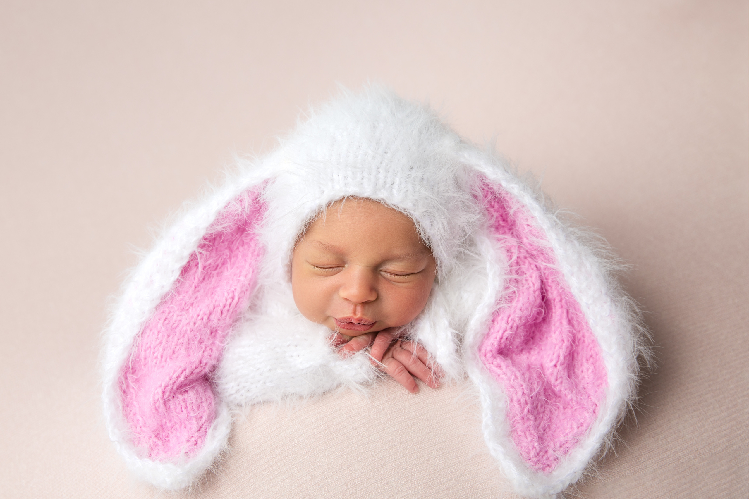 Фотосессия новорожденного (newborn). Фотограф новорожденных, детей до года и беременных в Симферополе