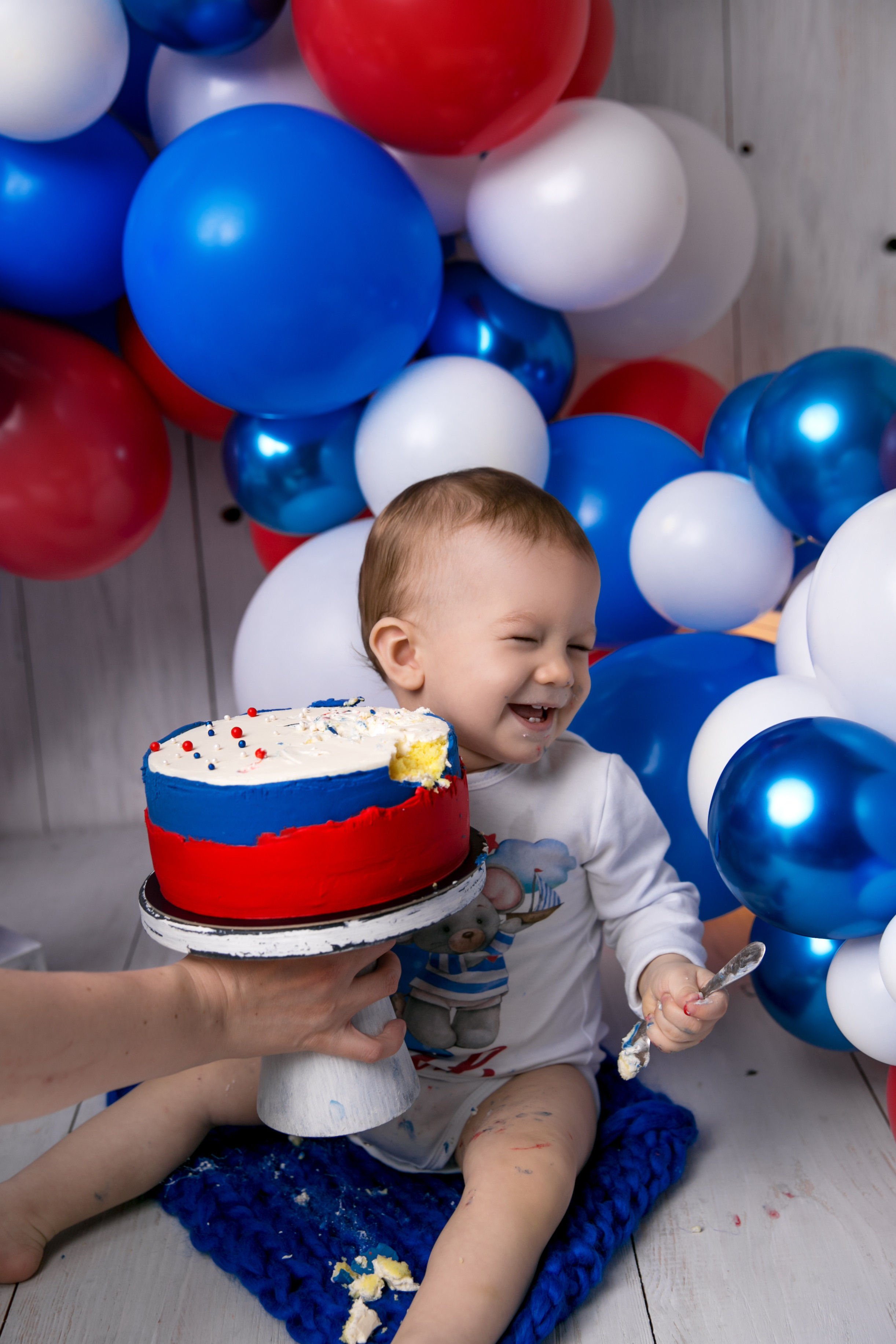Фотосессия ГОДОВАСИЕ. Фотограф новорожденных, детей до года и беременных в Симферополе