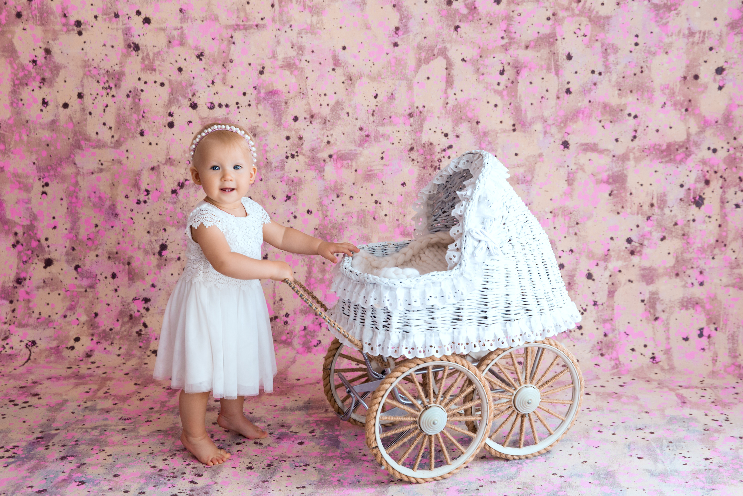 Фотосессия ГОДОВАСИЕ. Фотограф новорожденных, детей до года и беременных в Симферополе