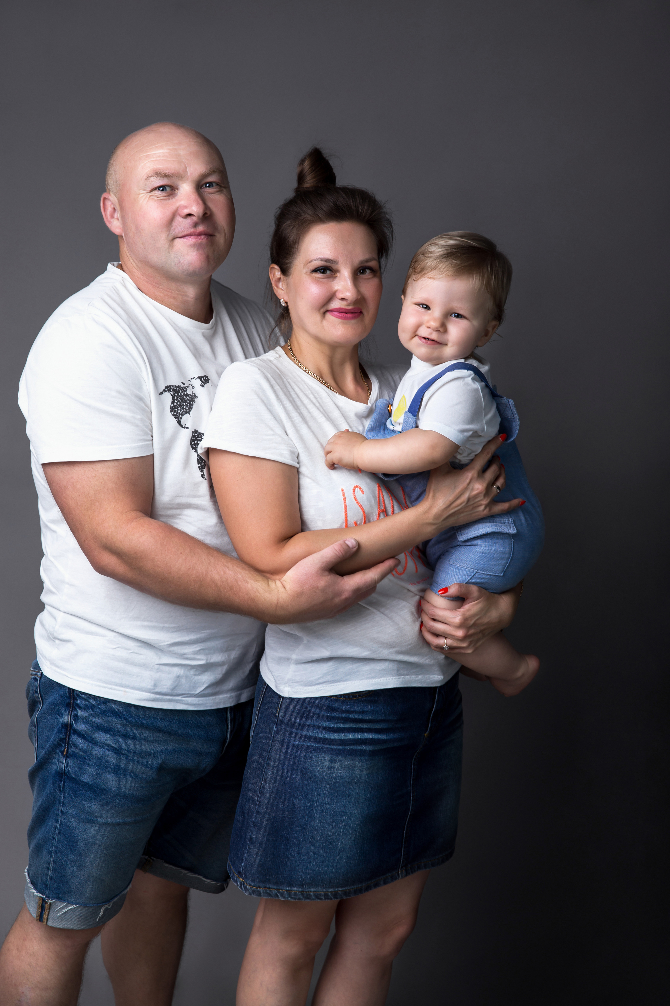 Фотосессия ГОДОВАСИЕ. Фотограф новорожденных, детей до года и беременных в Симферополе